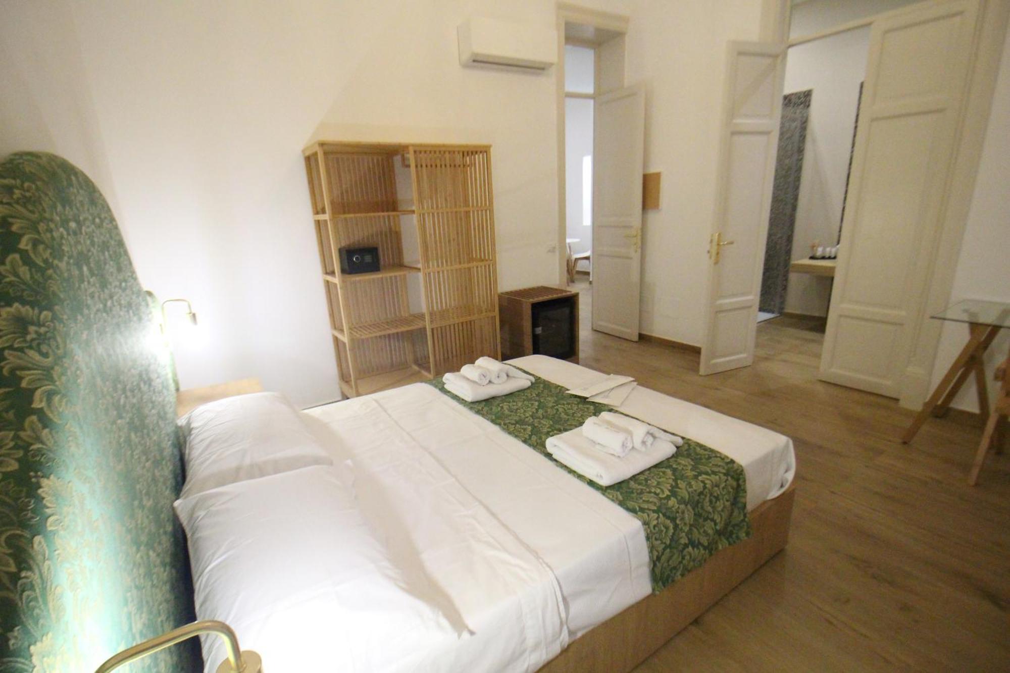 Superior Zimmer mit Kingsize-Bett
