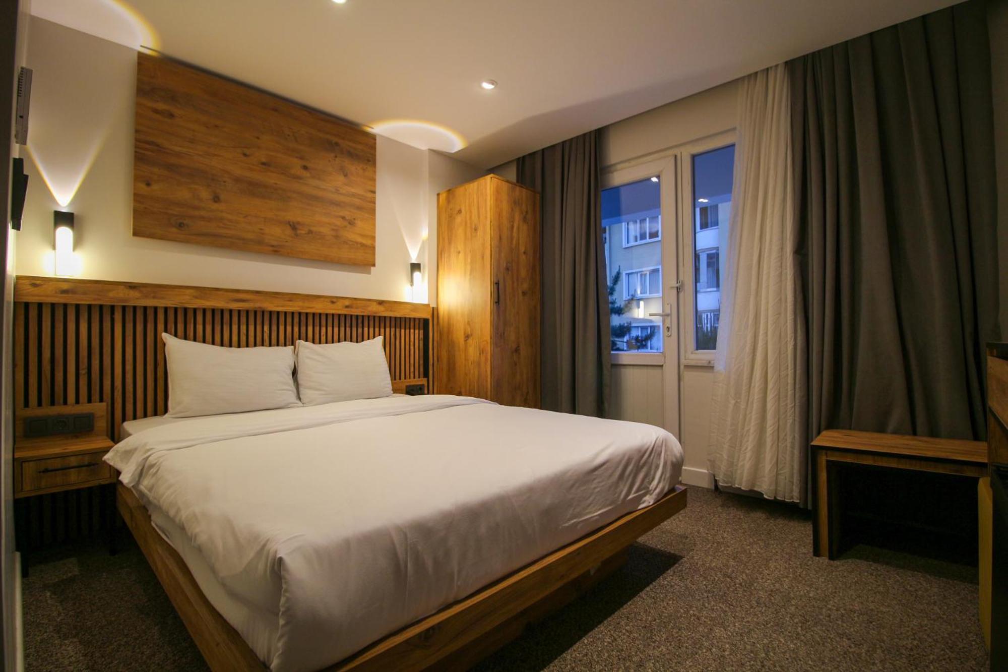 Doppelzimmer mit Balkon