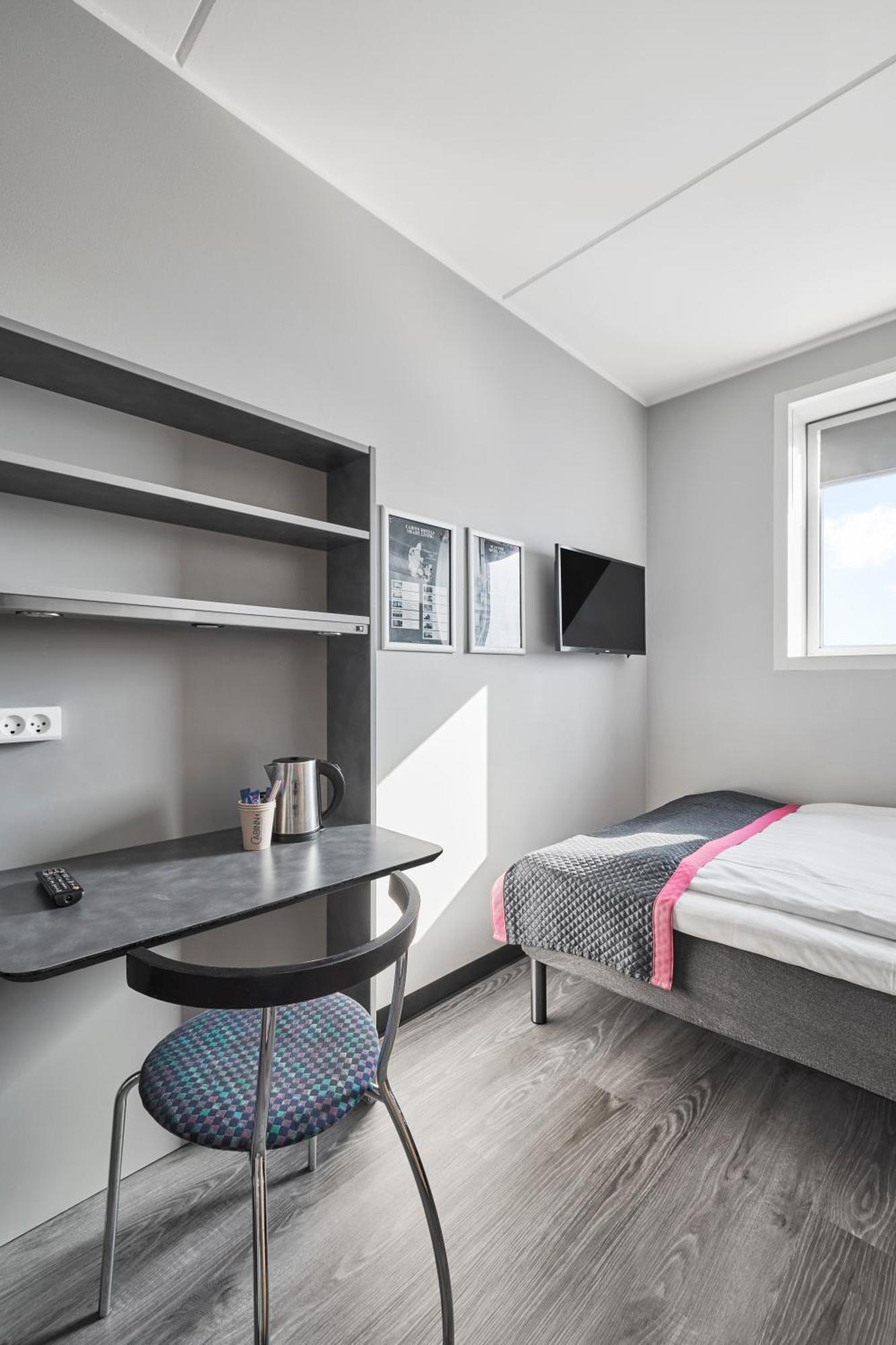 Standard Zimmer mit Queensize-Bett und Zustellbett
