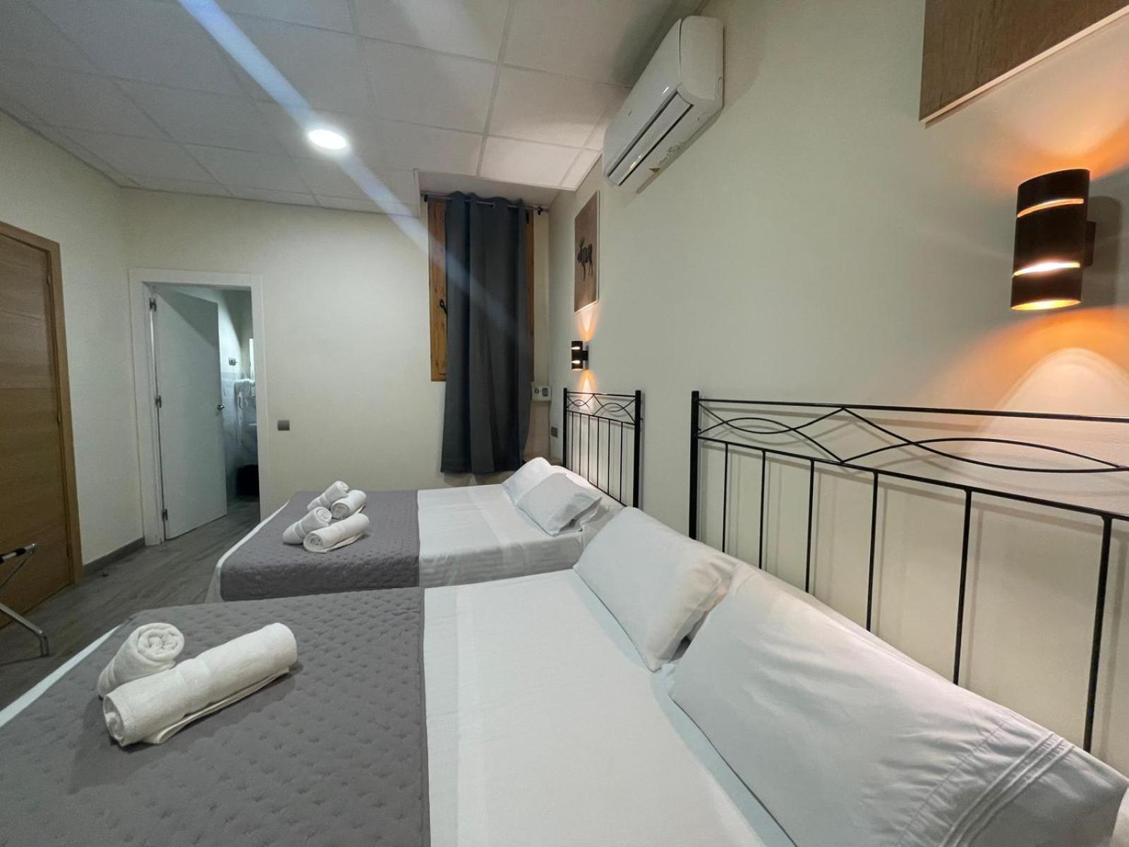 Vierbettzimmer mit eigenem Bad