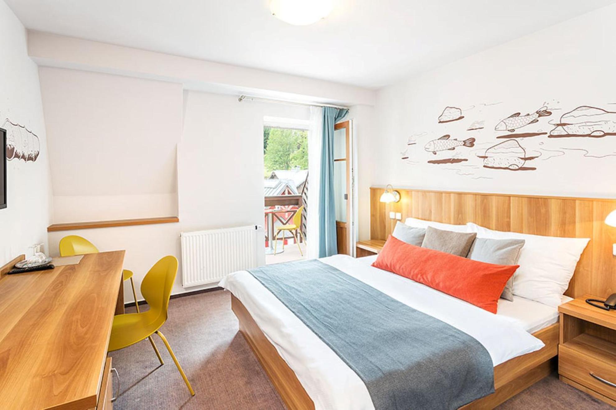 Doppelzimmer mit Balkon