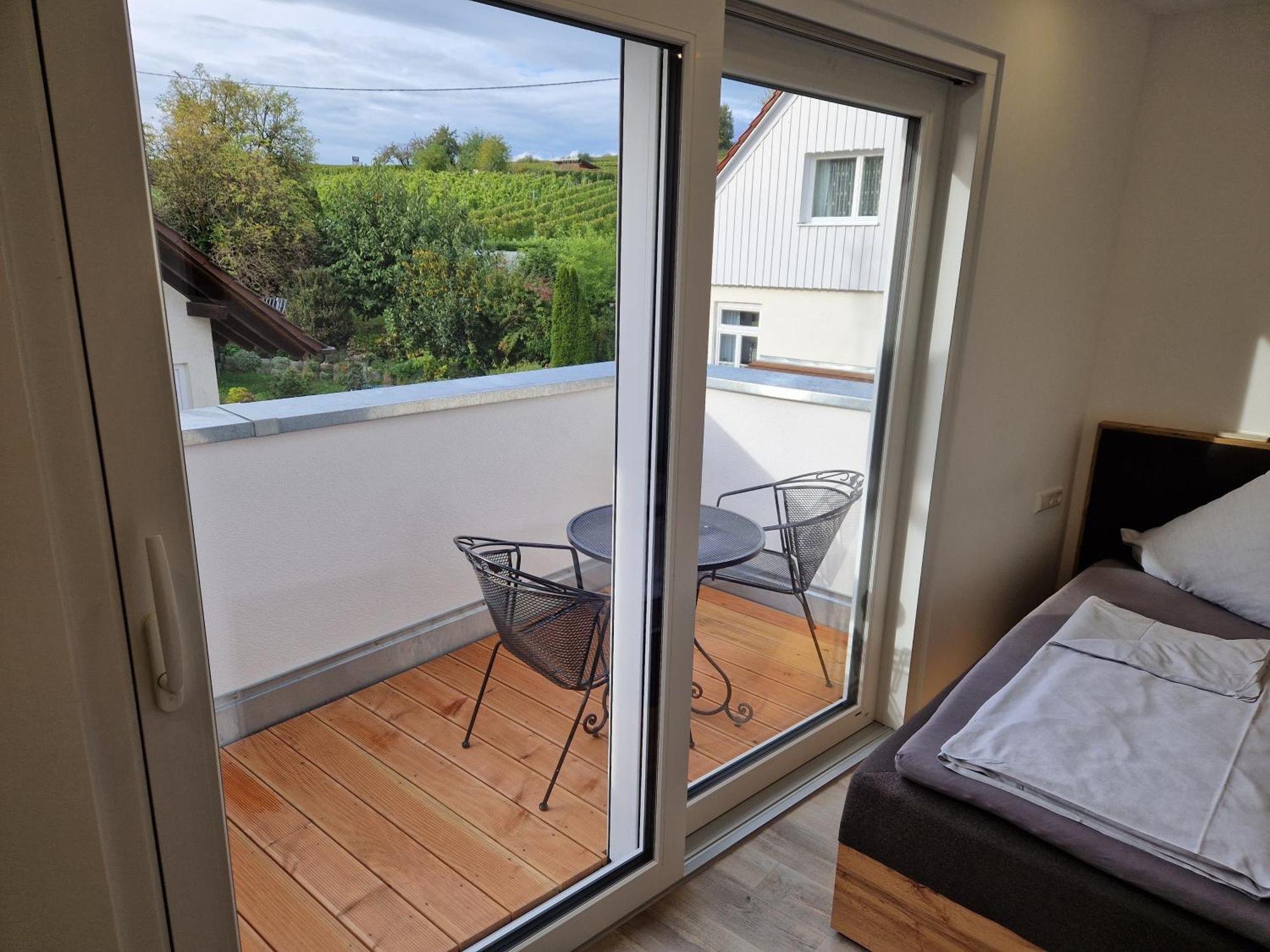 Doppelzimmer mit Balkon