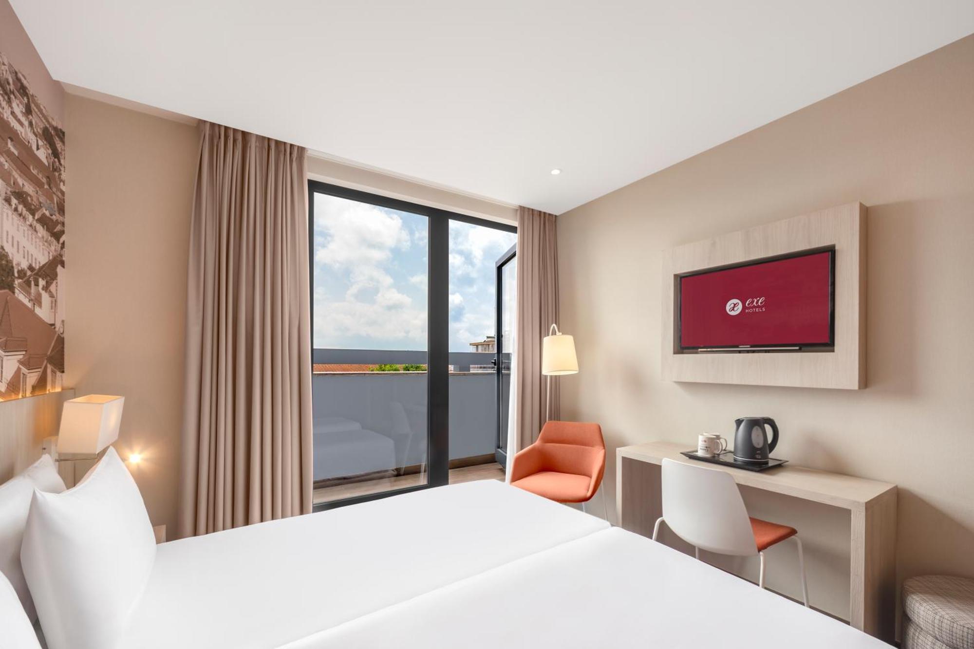 Doppelzimmer mit Balkon