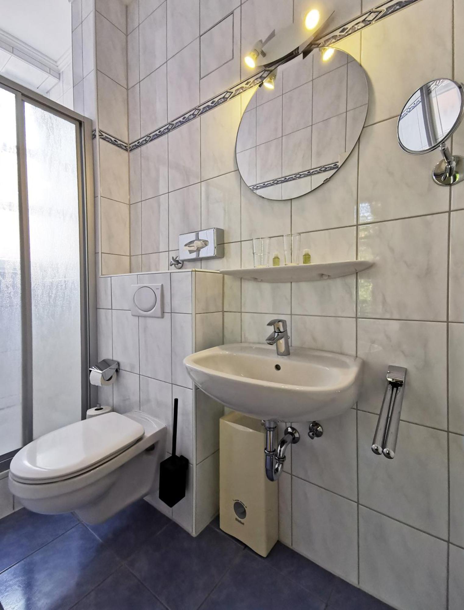 Doppelzimmer mit eigenem Bad