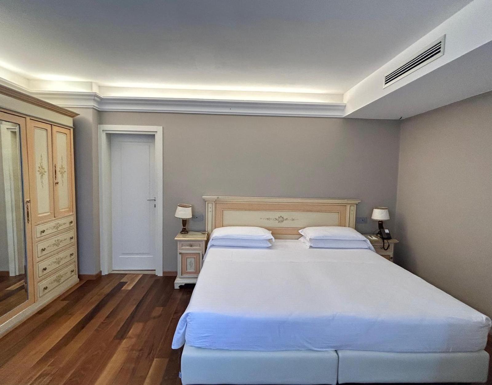 Superior Doppelzimmer mit Kanalblick