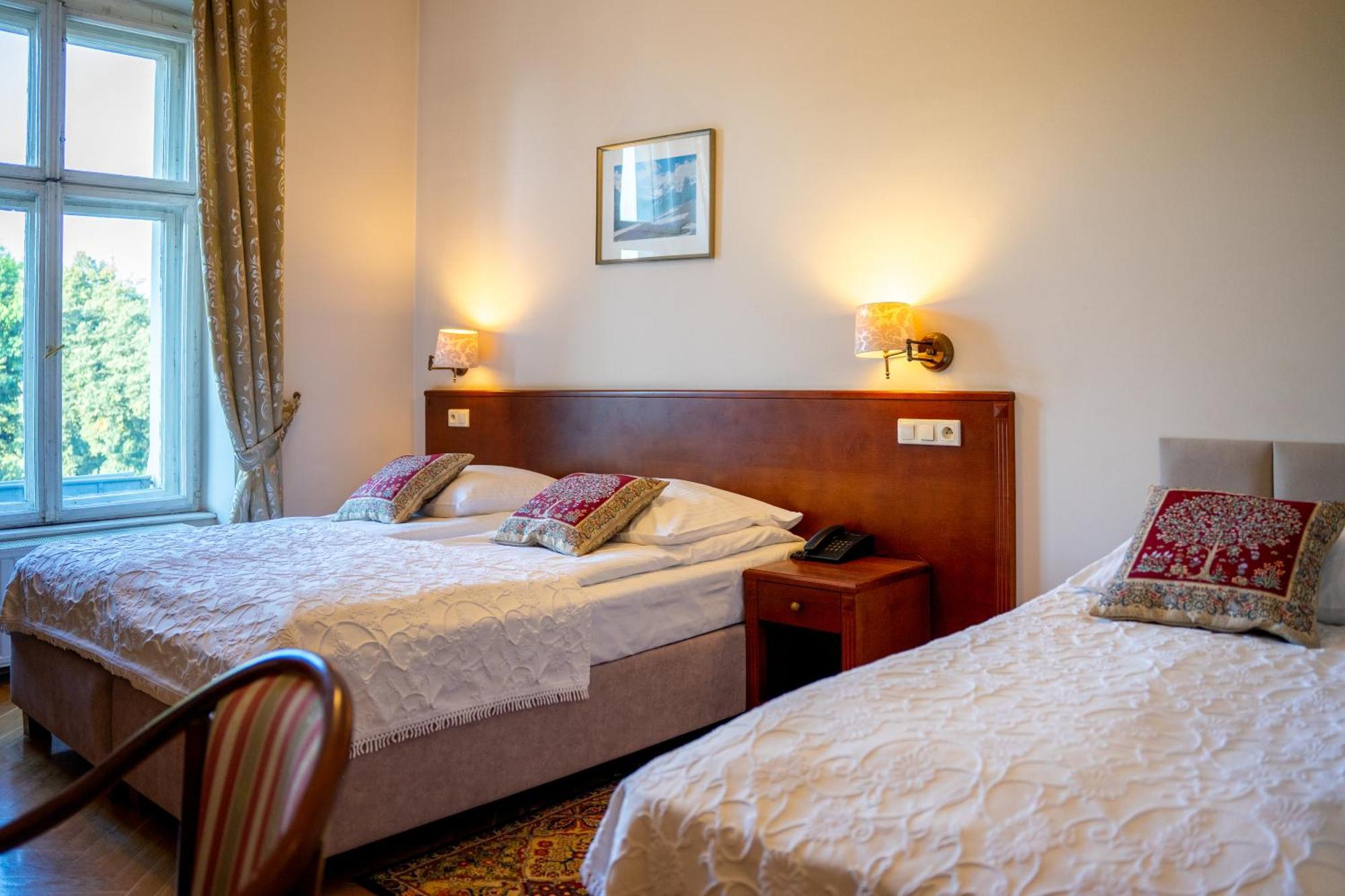 Zweibettzimmer