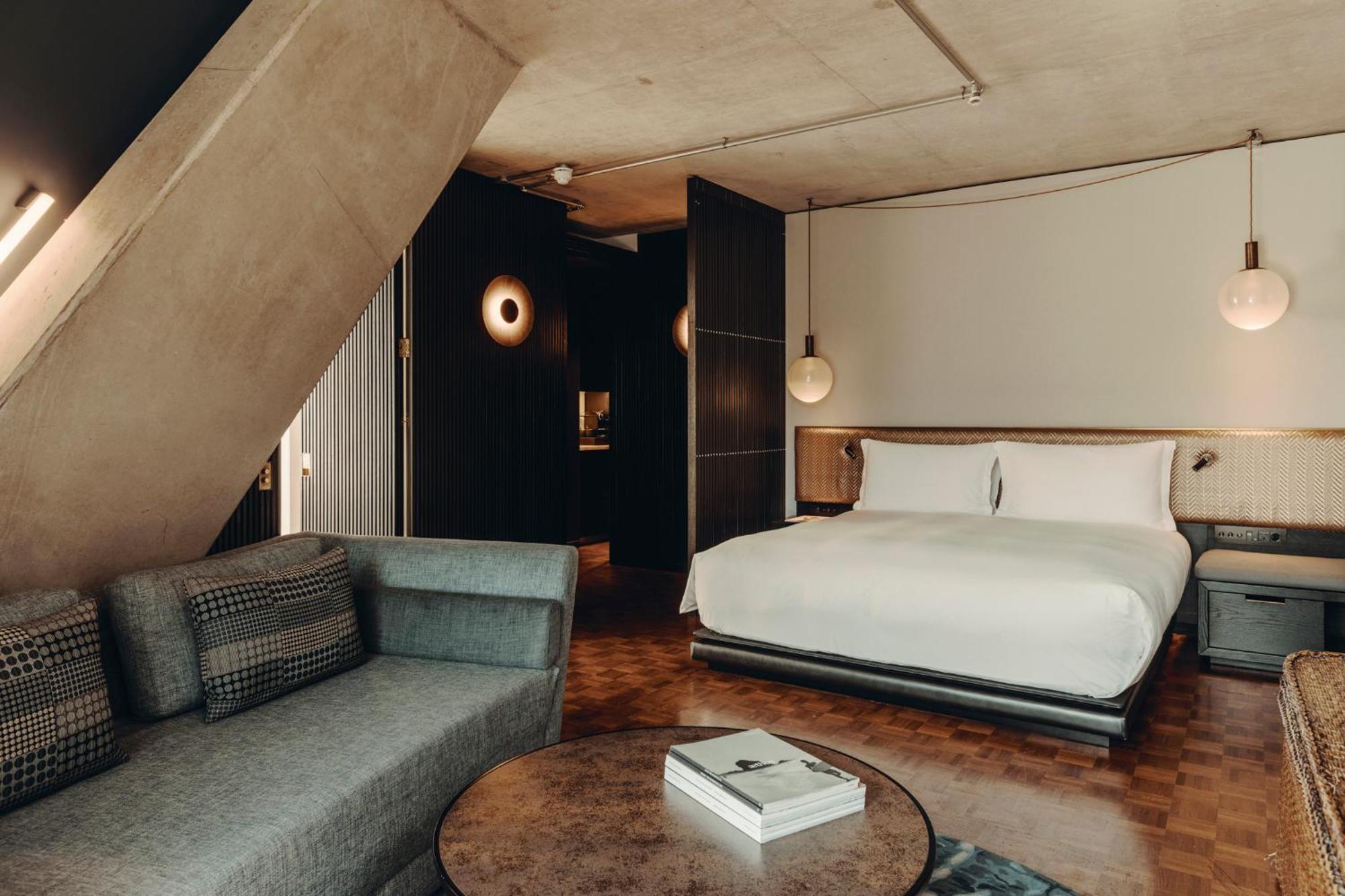 London Suite mit Balkon