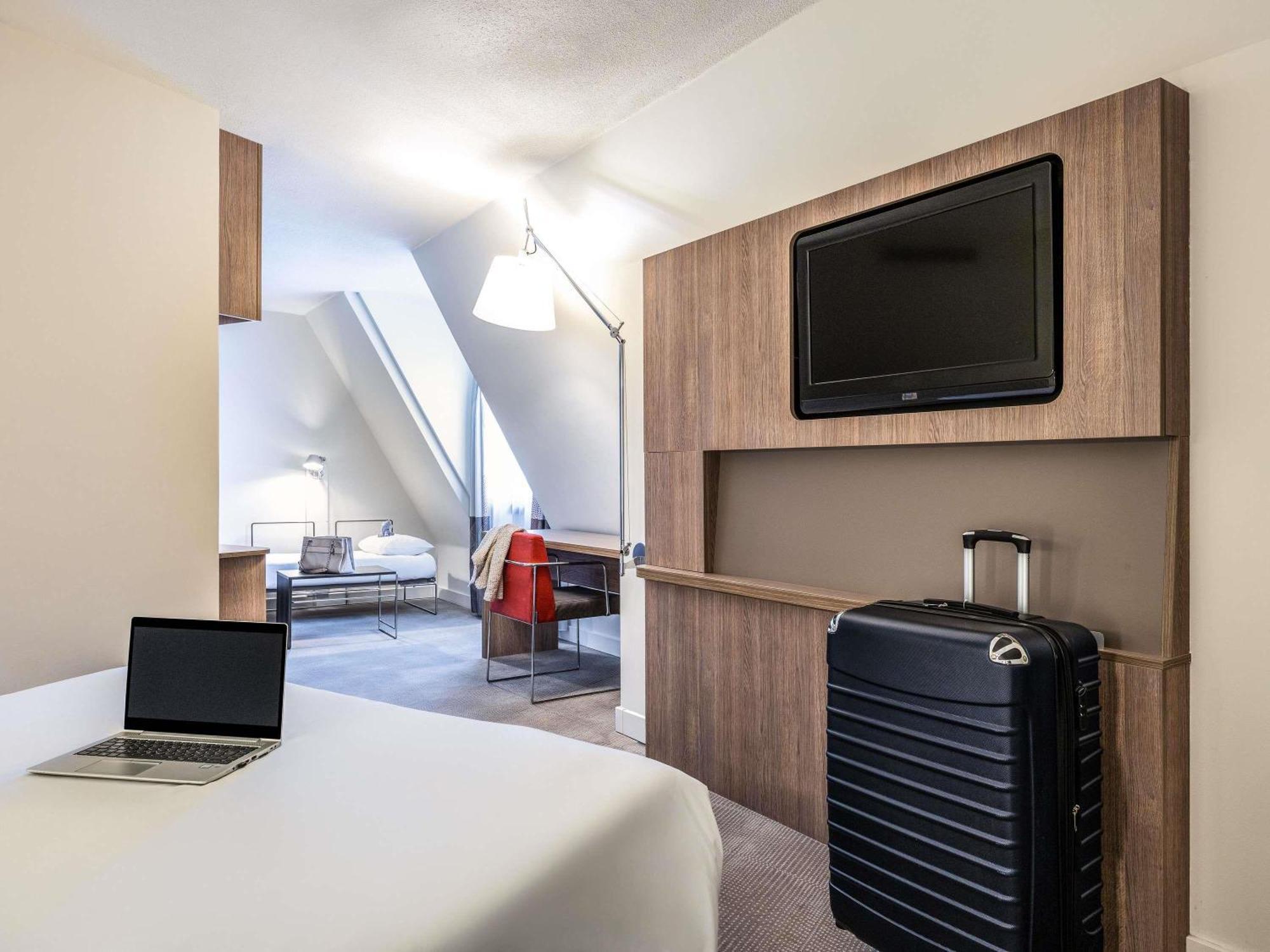 Barrierefreies Superior Zimmer mit Doppelbett und 2 Schlafsofas