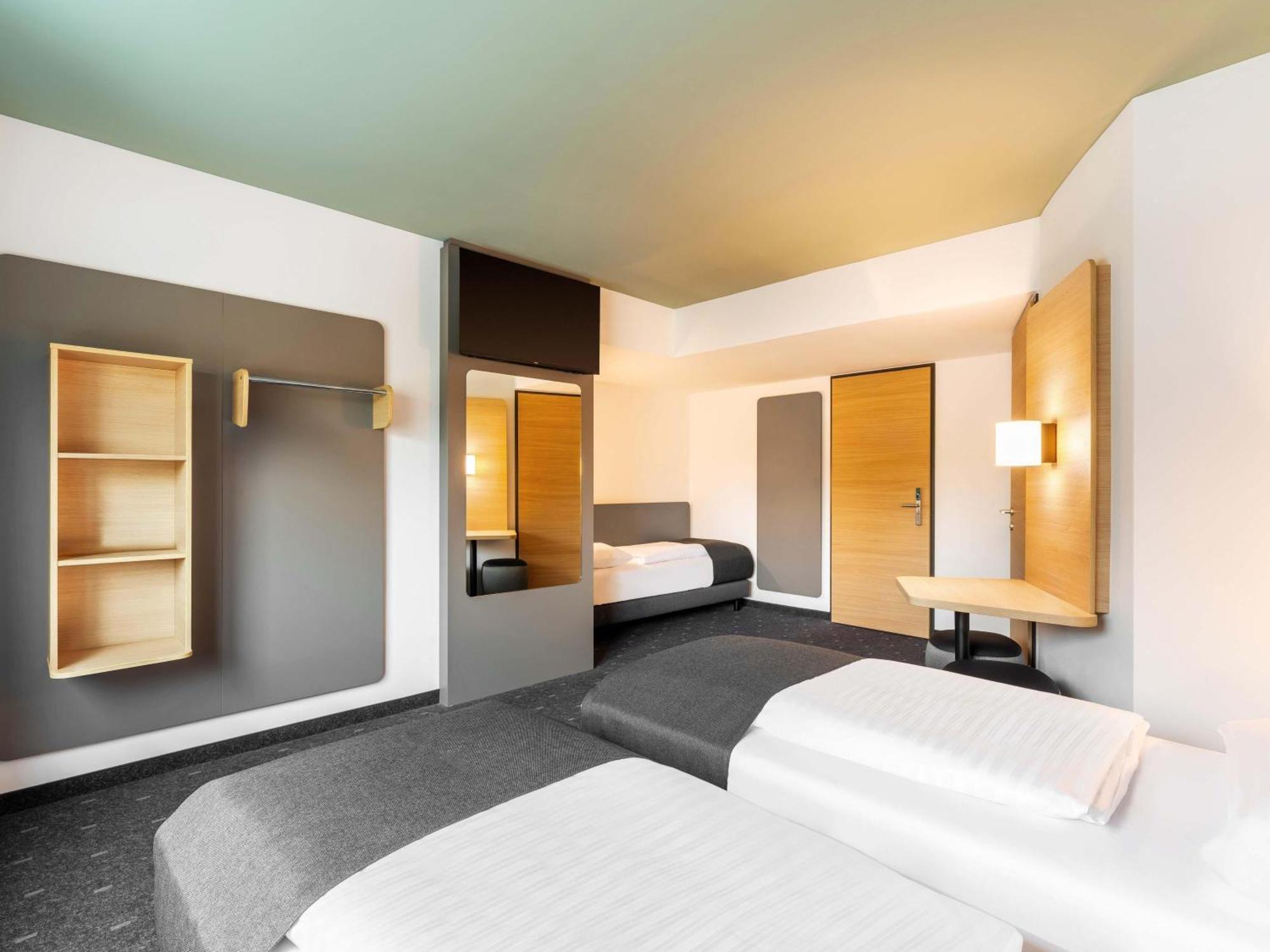 Dreibettzimmer