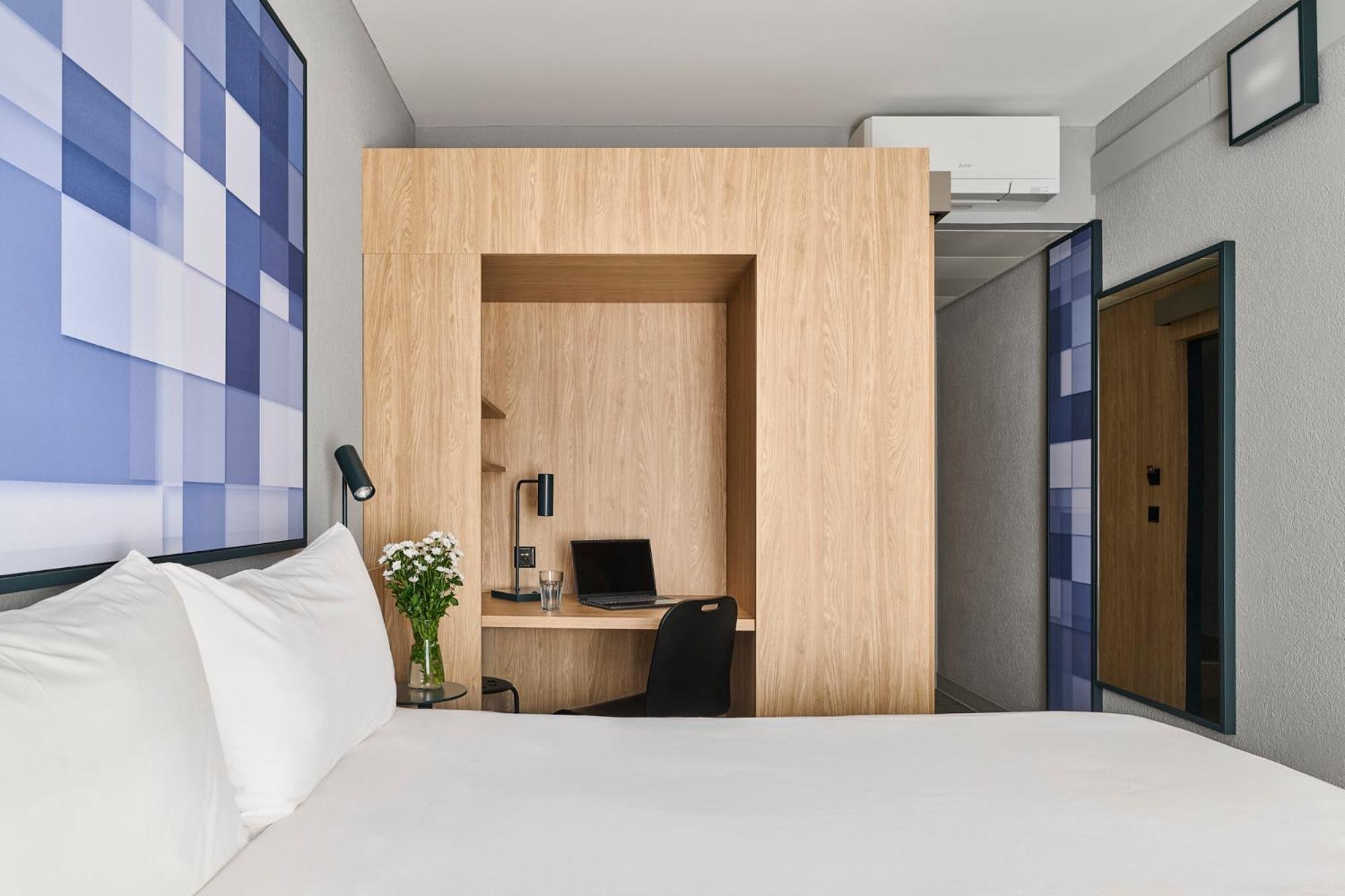 Standard Doppelzimmer mit Balkon