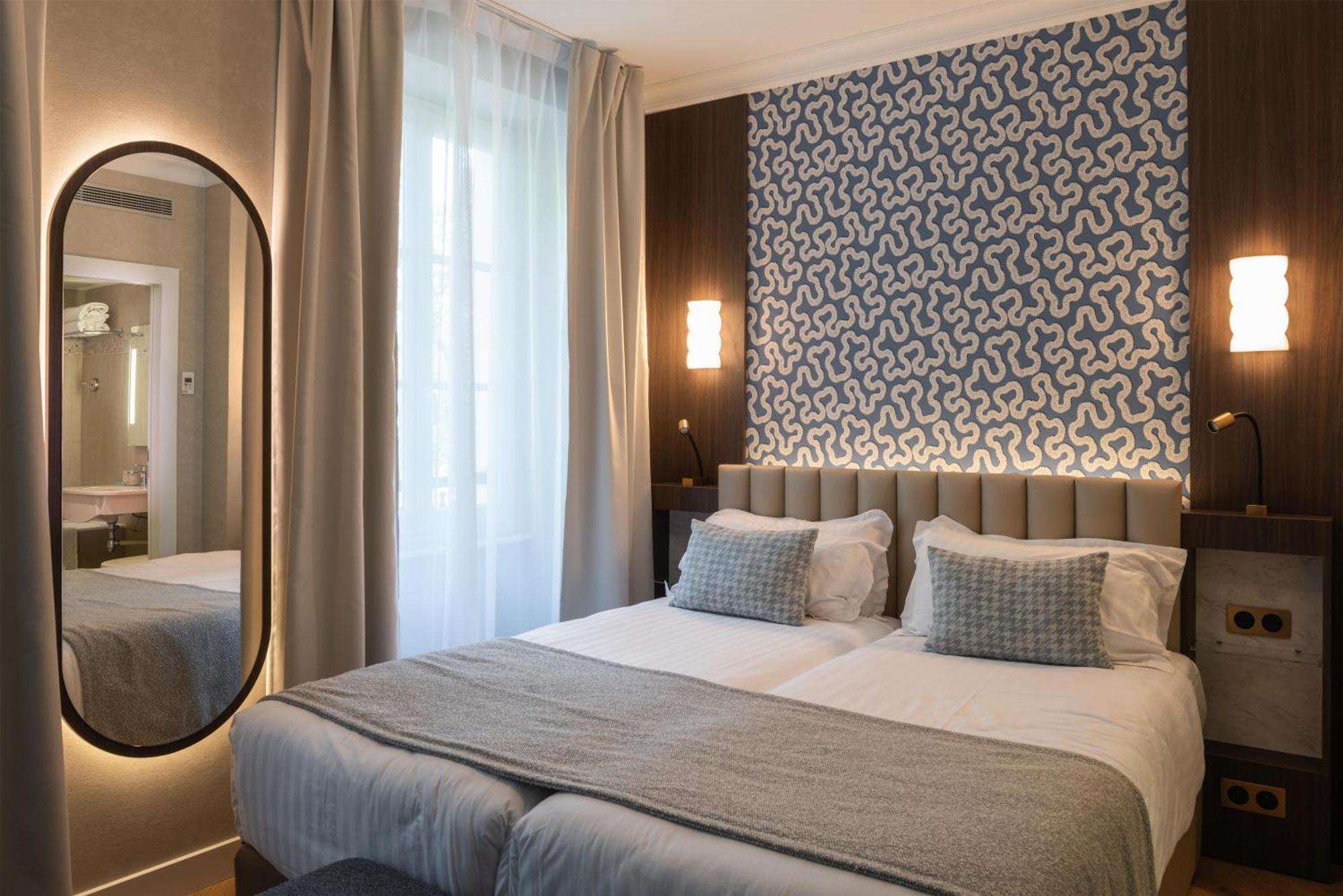 Comfort Twin Room with Grab Bar - Disability Access,1706773114:JPEG