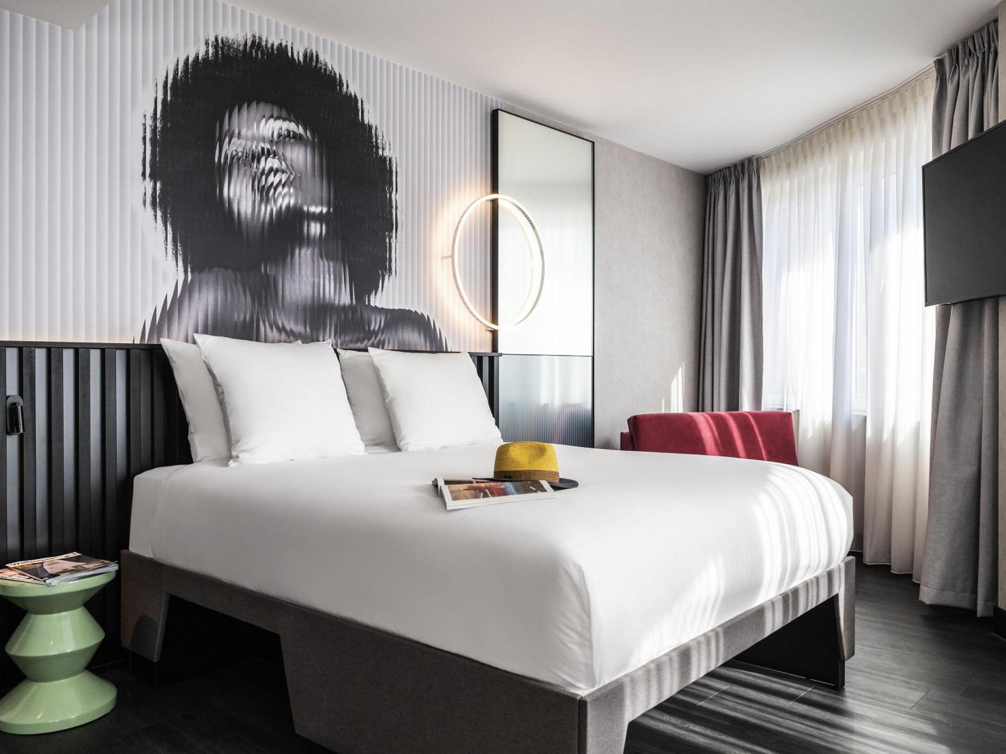 Superior Queen Room with Single Sofa Bed,1718528508:JPEG