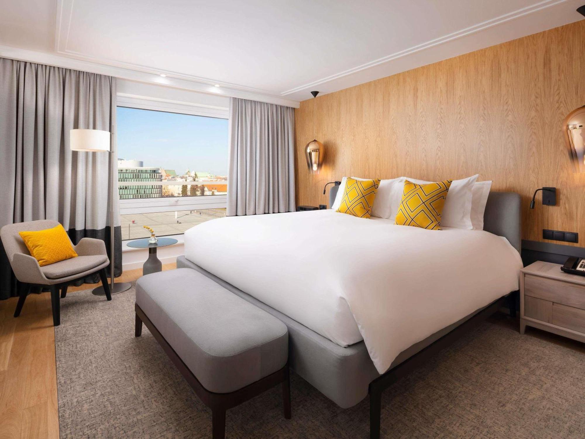 Opera Suite with Pilsudski Square View