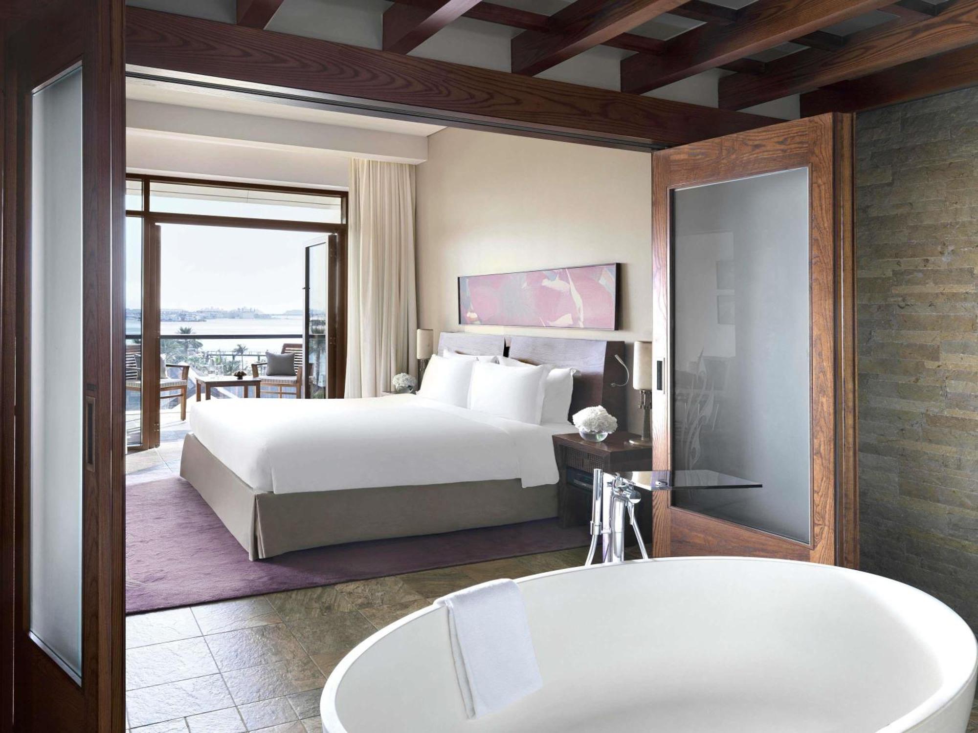 Two-Bedroom Opera Suite with Two King Beds and Sea View - Club Access,1739434931:JPEG