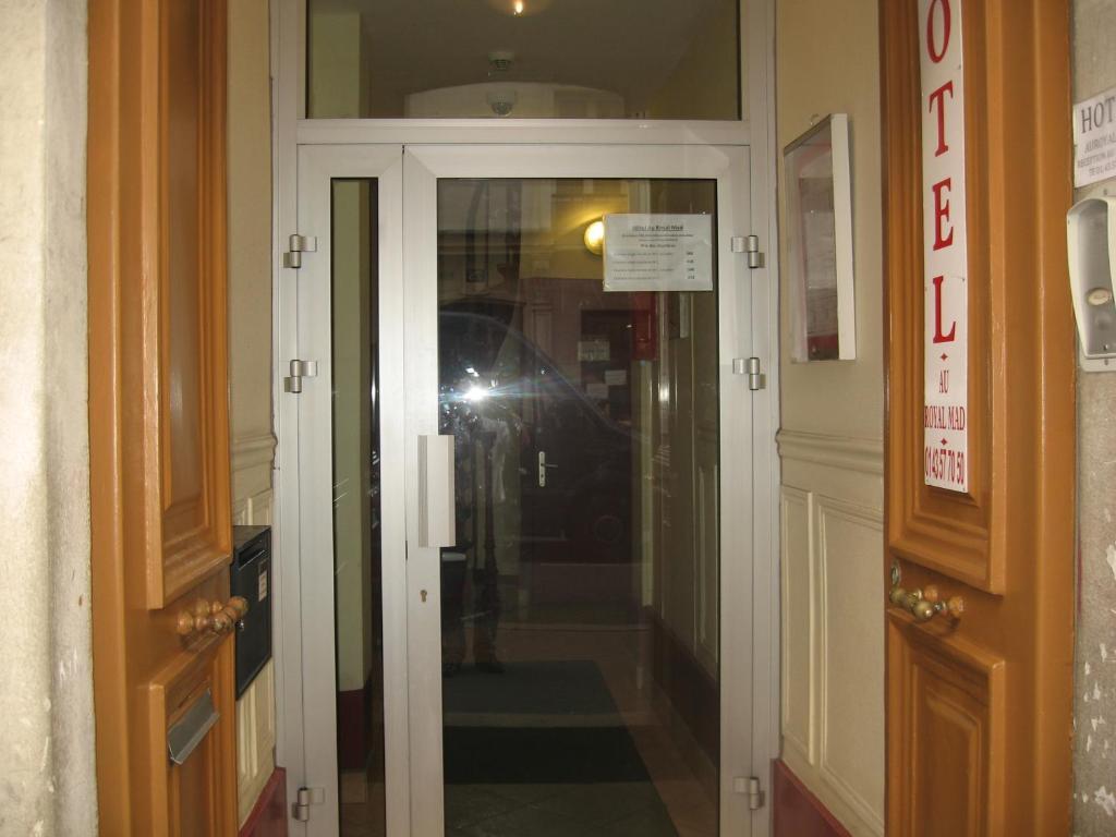 Zweibettzimmer mit Bad