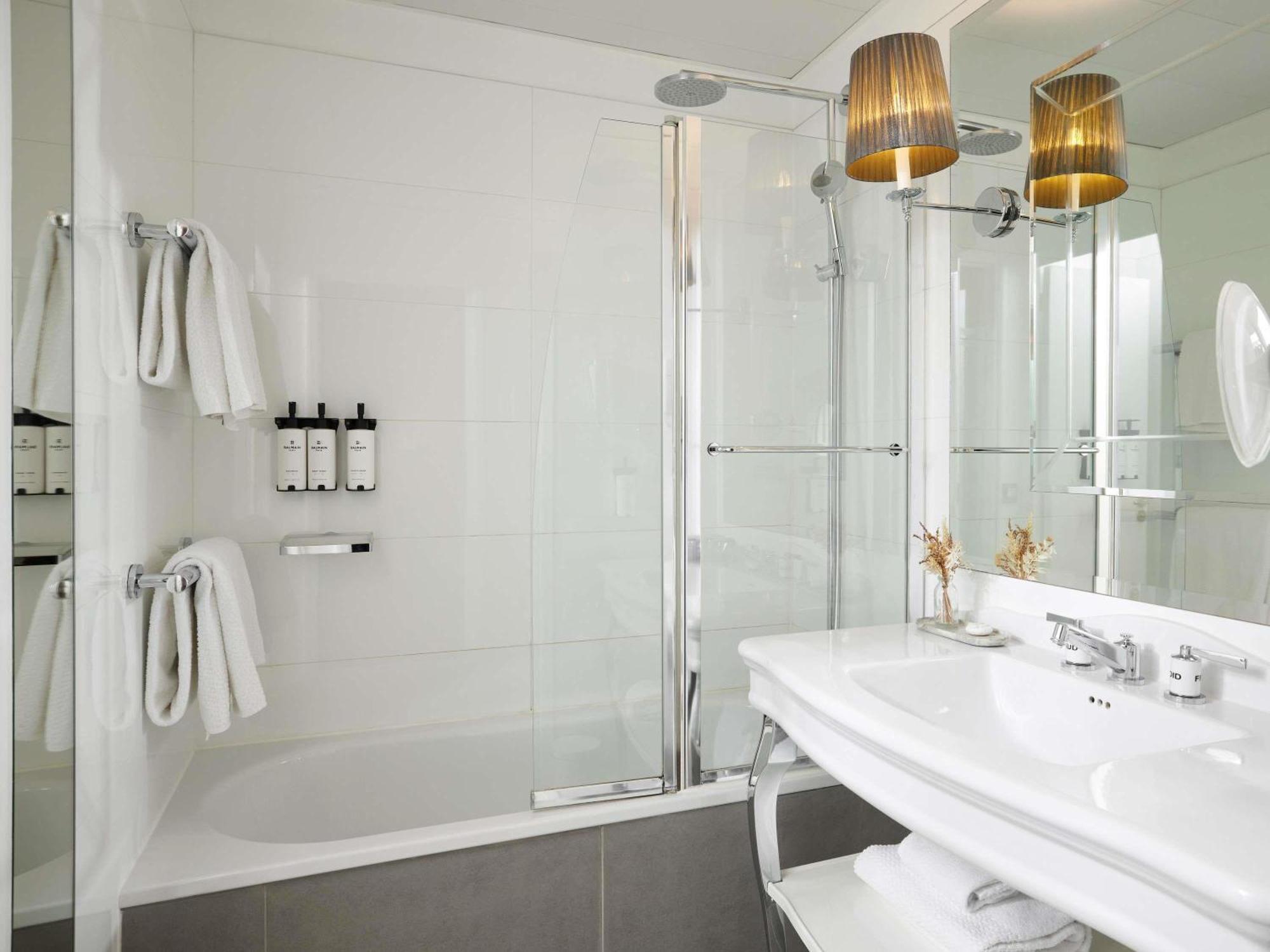 Deluxe Junior Suite mit Kingsize-Bett und Balkon