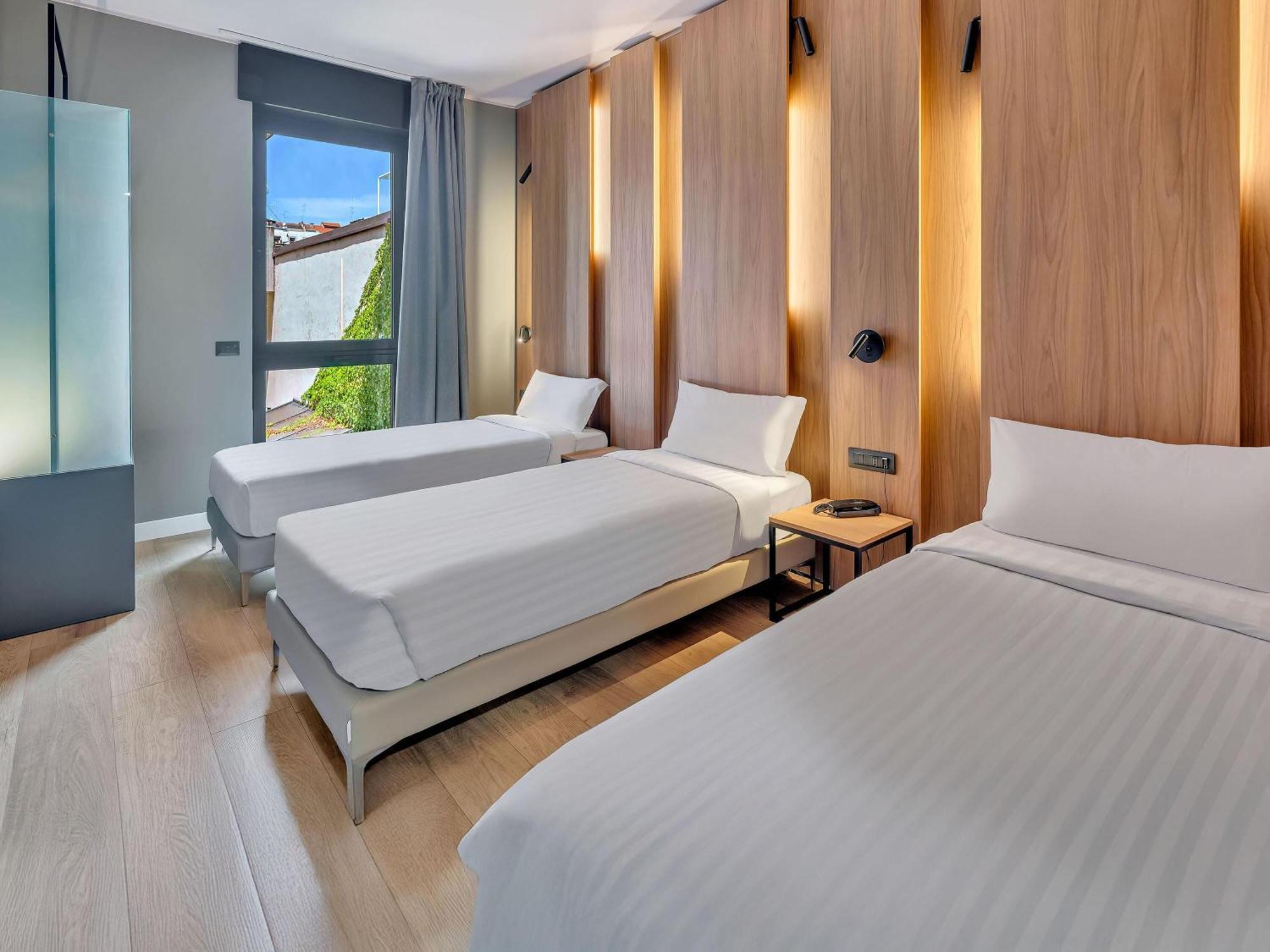 Dreibettzimmer