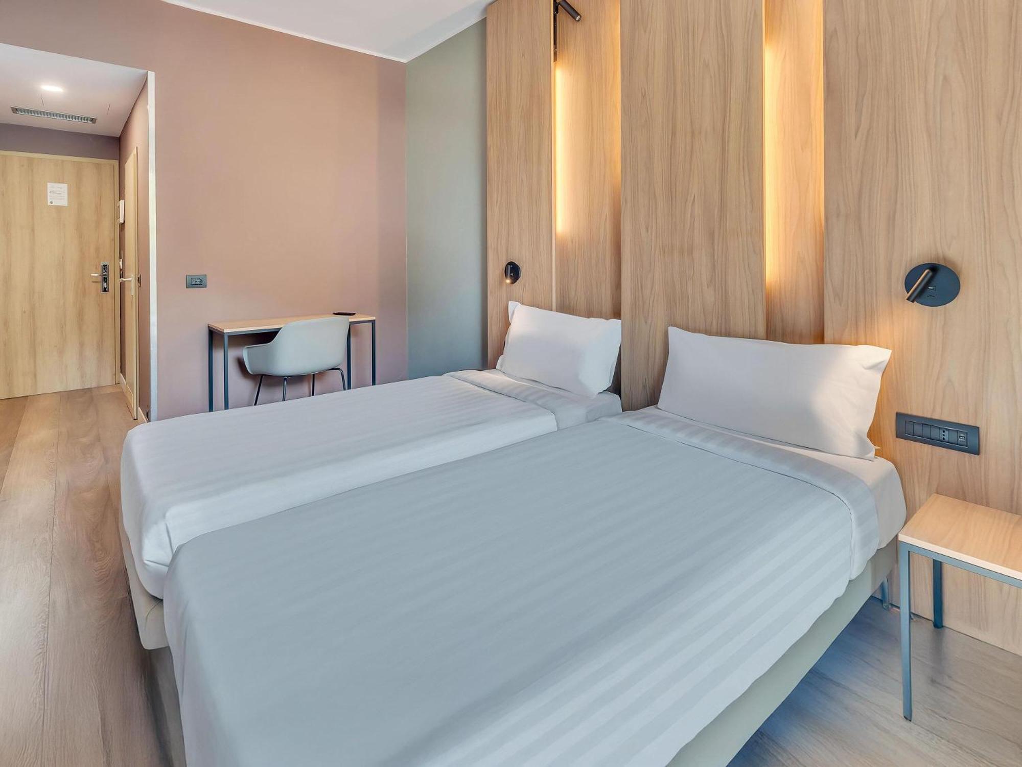 Zweibettzimmer