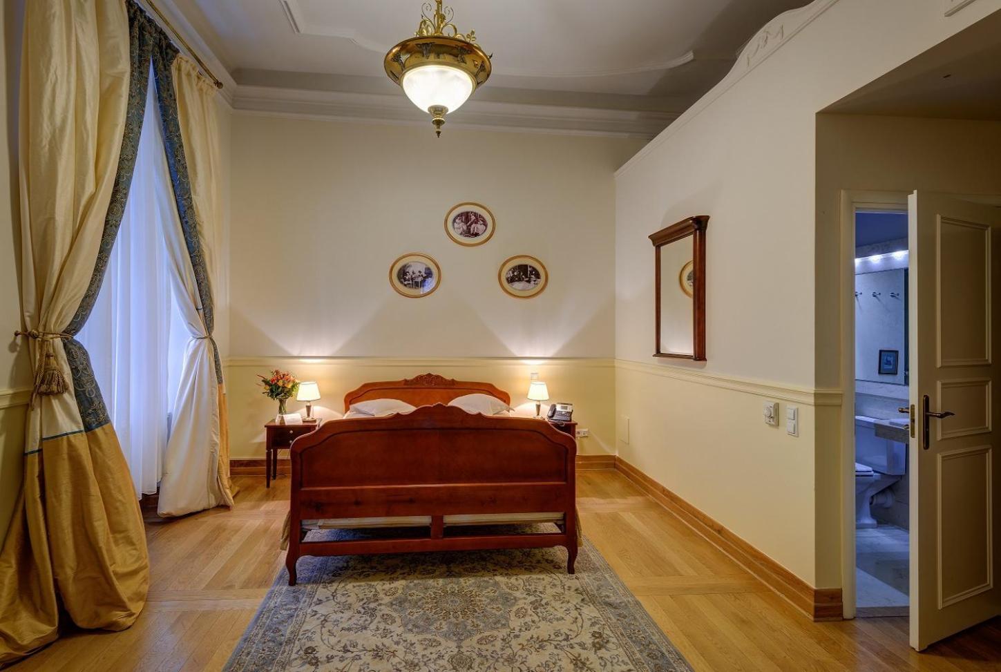 Deluxe Zimmer mit Queensize-Bett