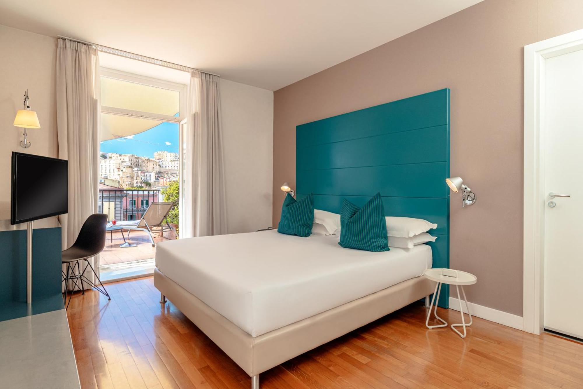 Doppel-/Zweibettzimmer mit eigener Terrasse