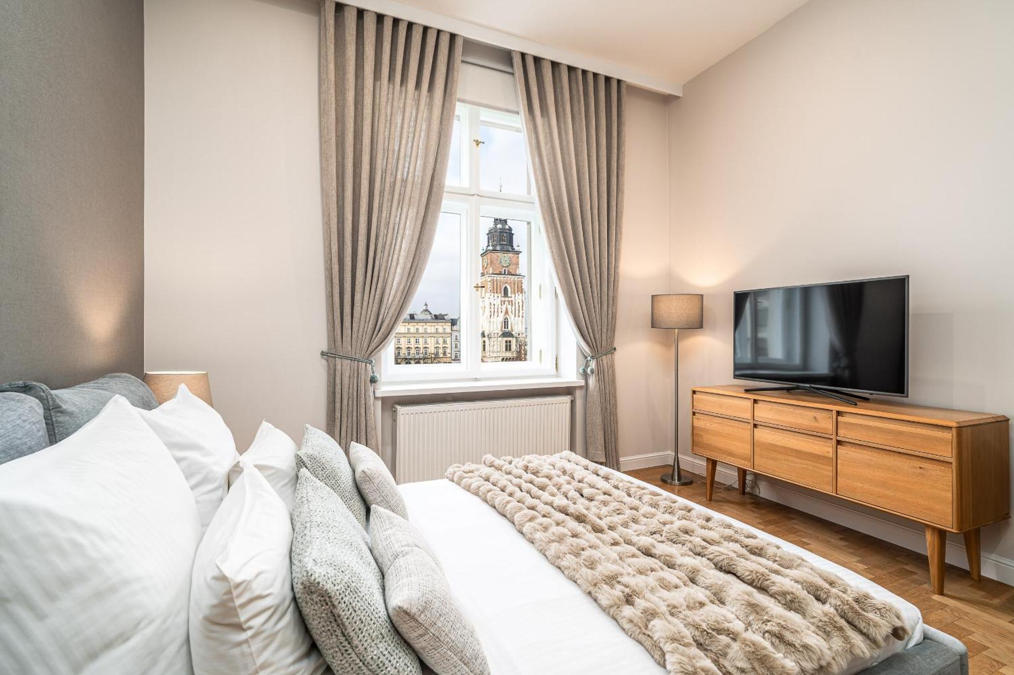 Superior Doppelzimmer mit Aussicht auf den Hauptmarktplatz