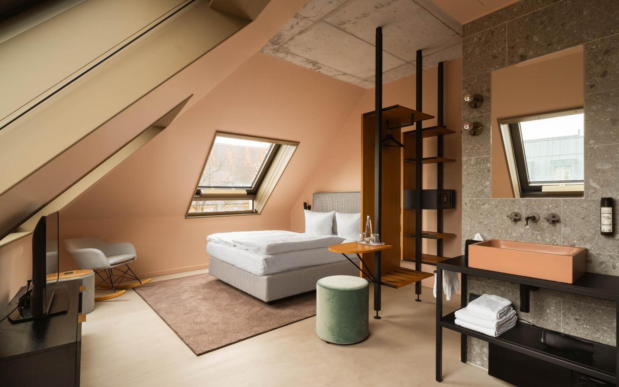 Zimmer mit Queensize-Bett