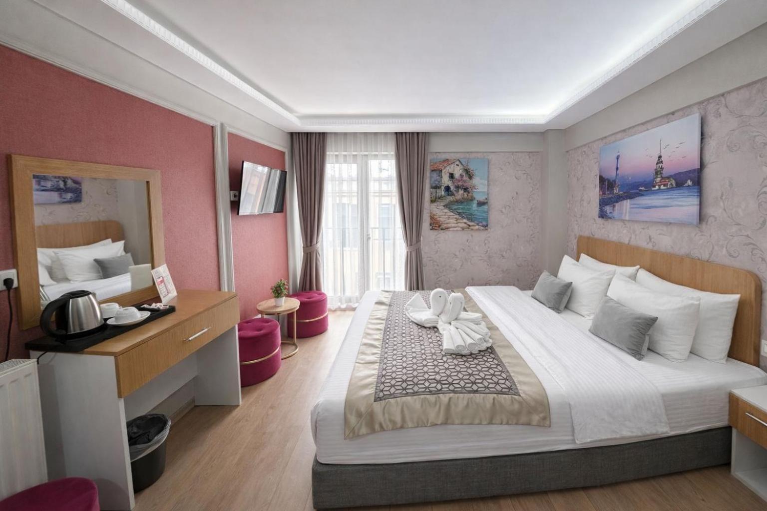 Double Room,1743704215:JPEG