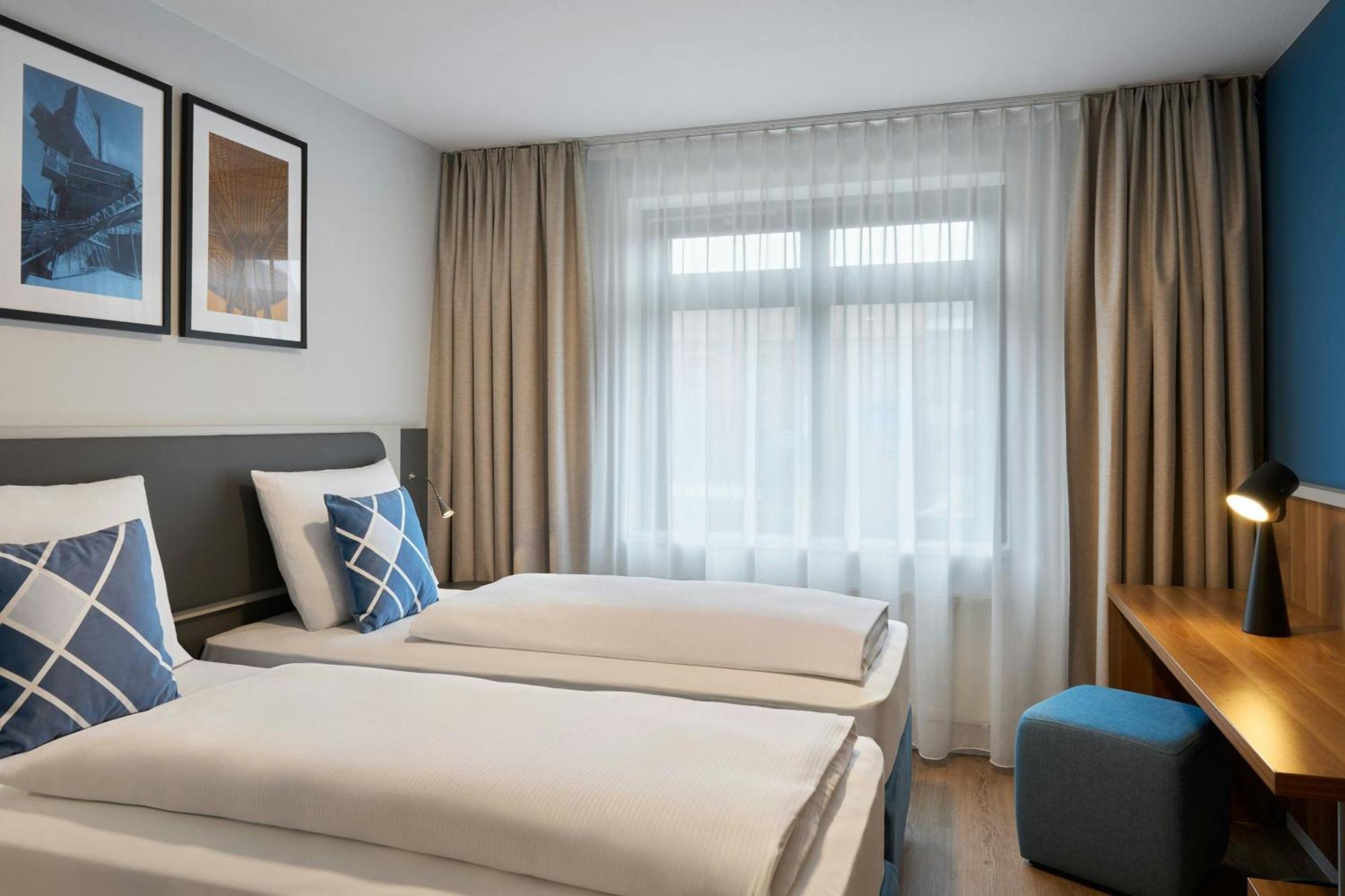 Standard Zweibettzimmer mit Gartenblick
