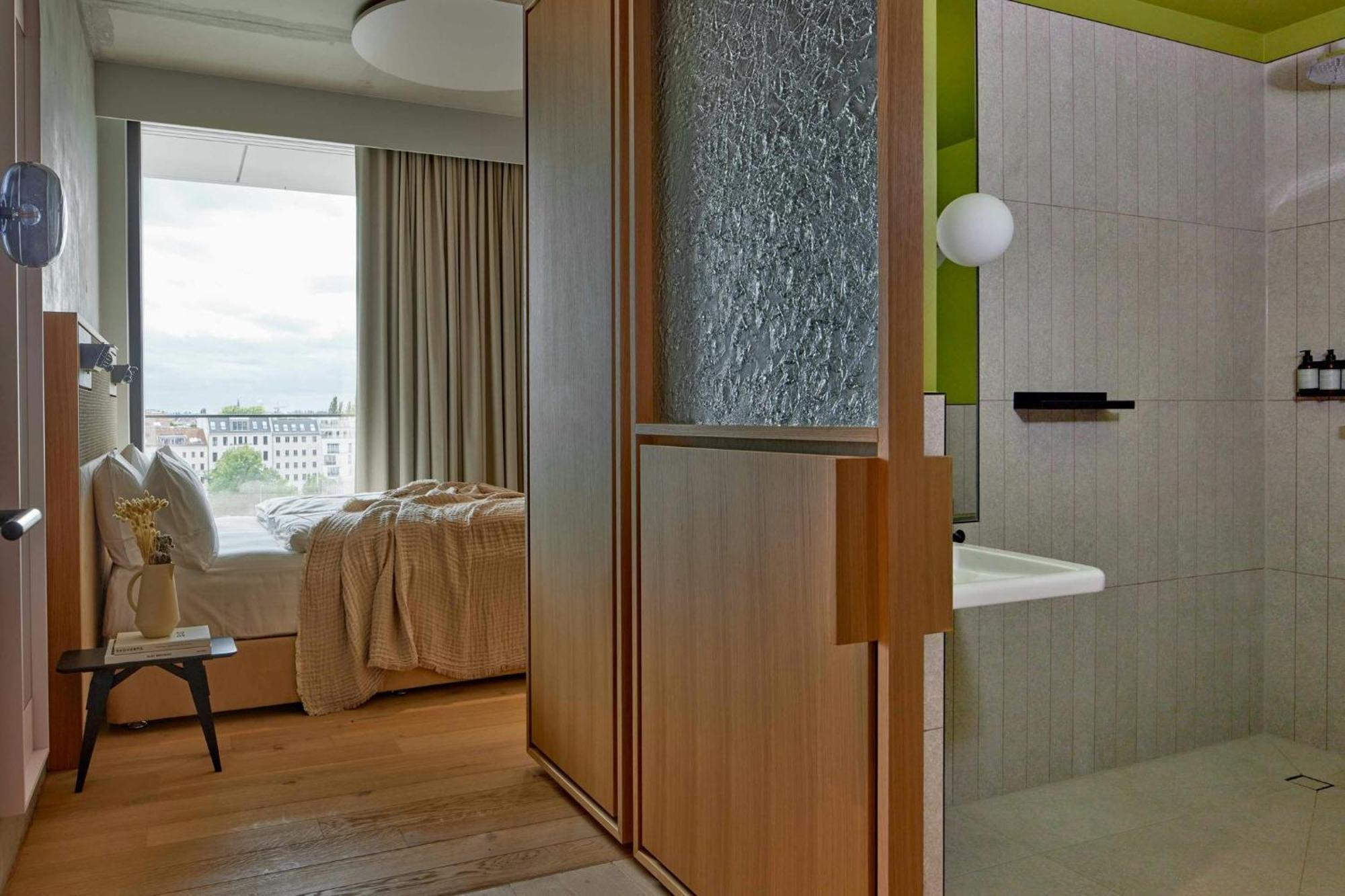 City Studio - Accessible,1759093912:JPEG