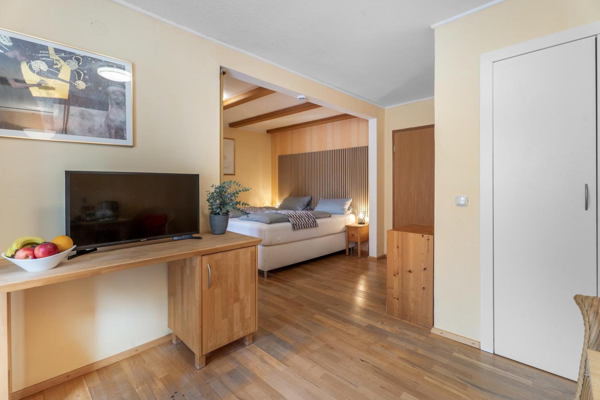 Doppelzimmer mit Balkon