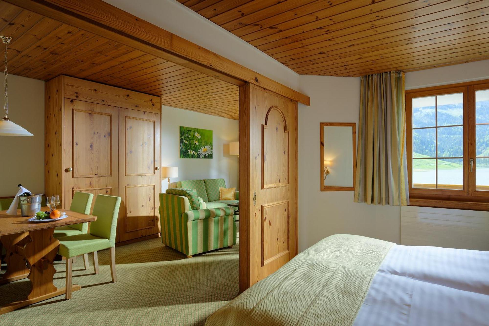 Doppelzimmer mit Seeblick
