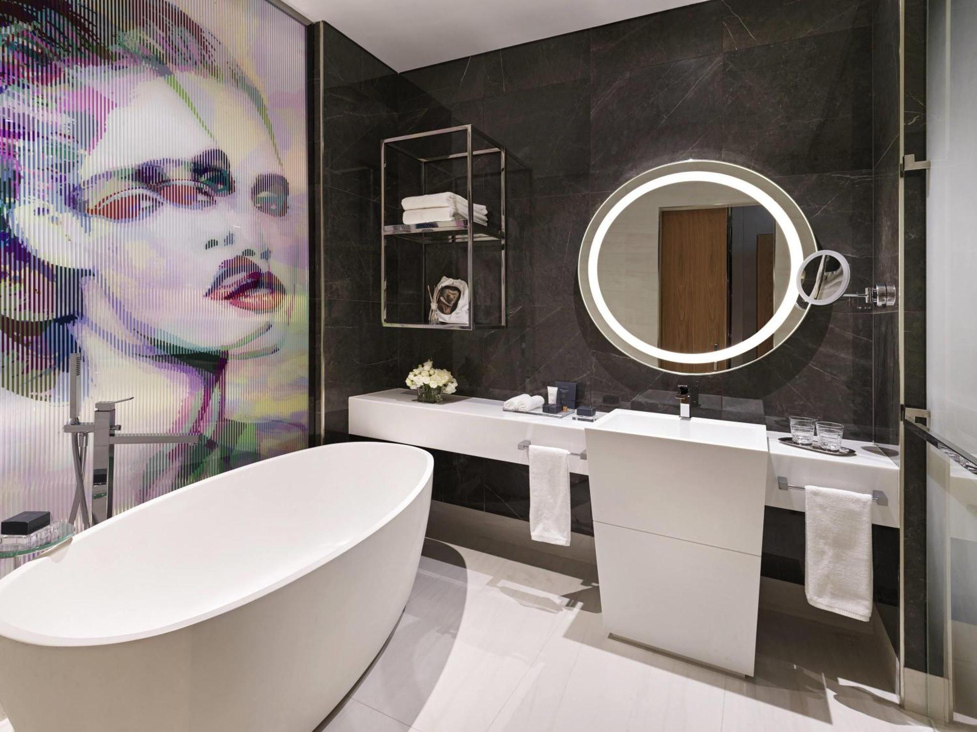Signature Zimmer mit Kingsize-Blick und Stadtblick
