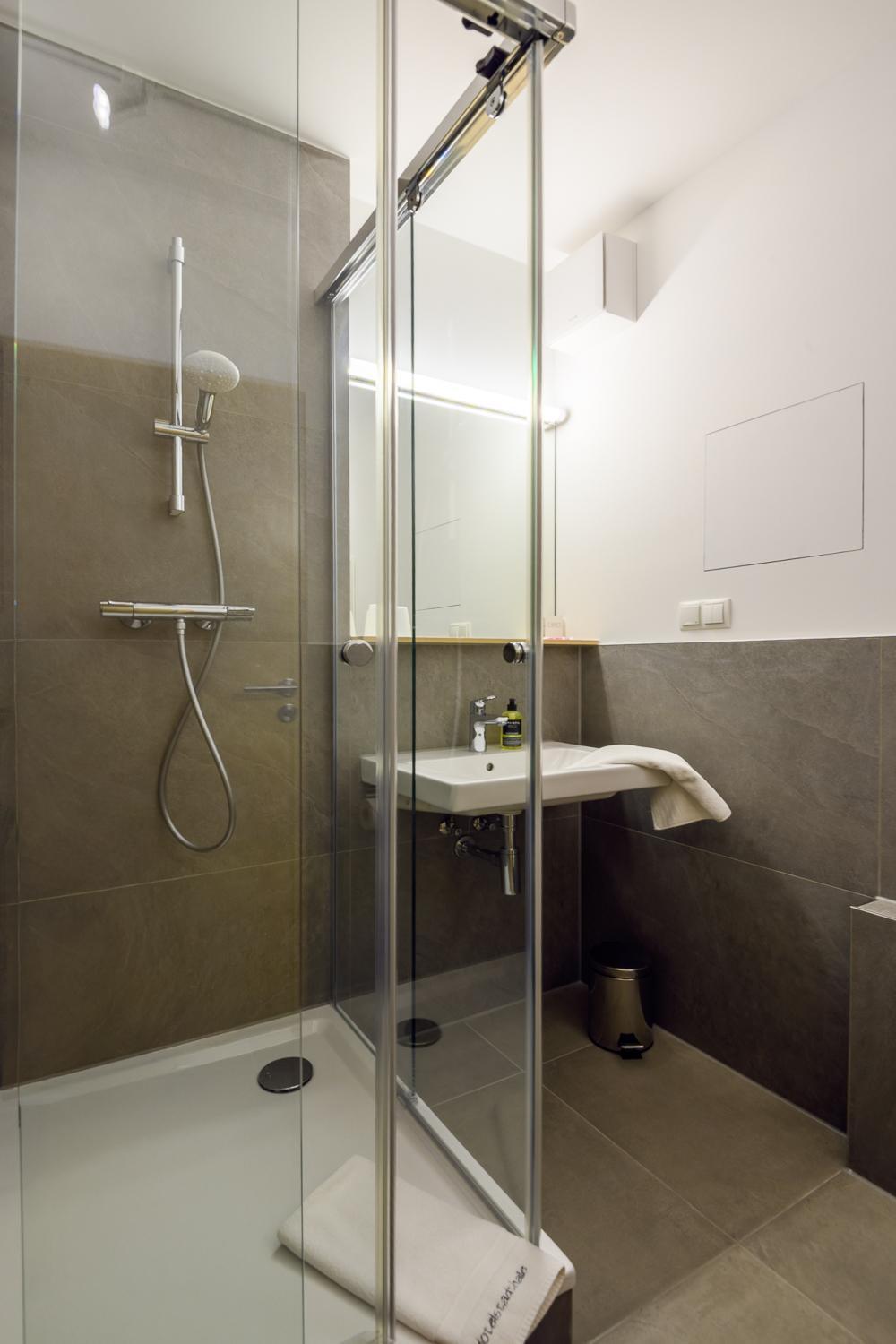 Standard Double Room,1771543766:JPEG