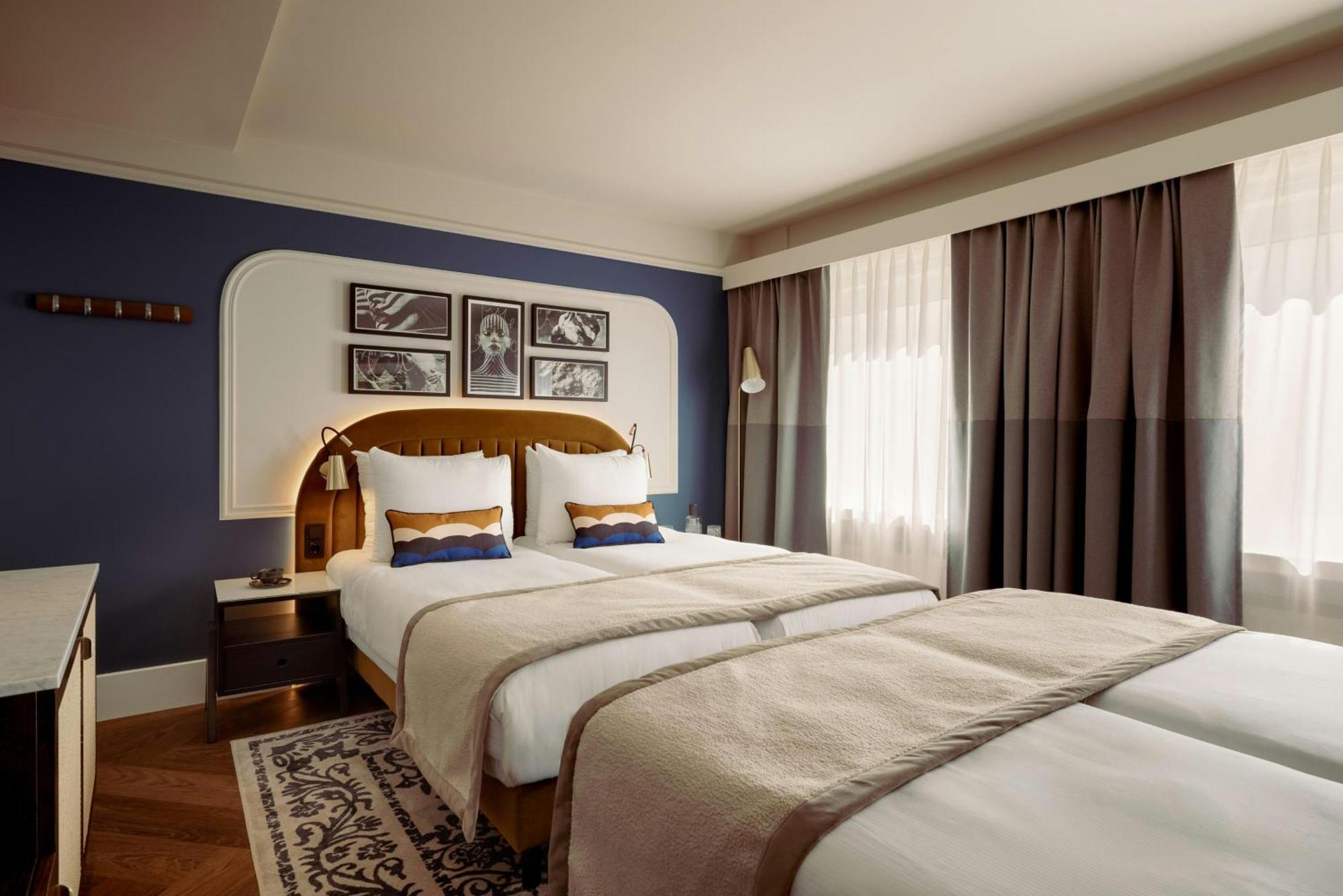 Comfort Zimmer mit 4 Einzelbetten