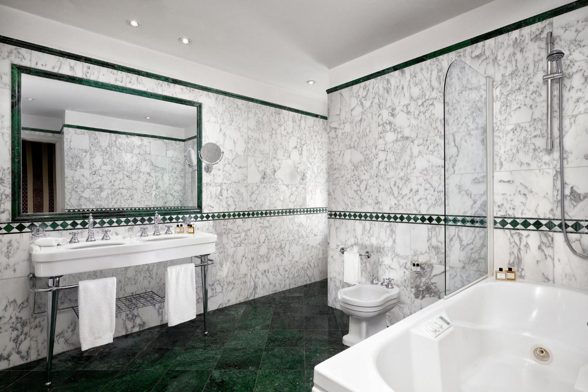 Exklusive Junior Suite - Kanalblick