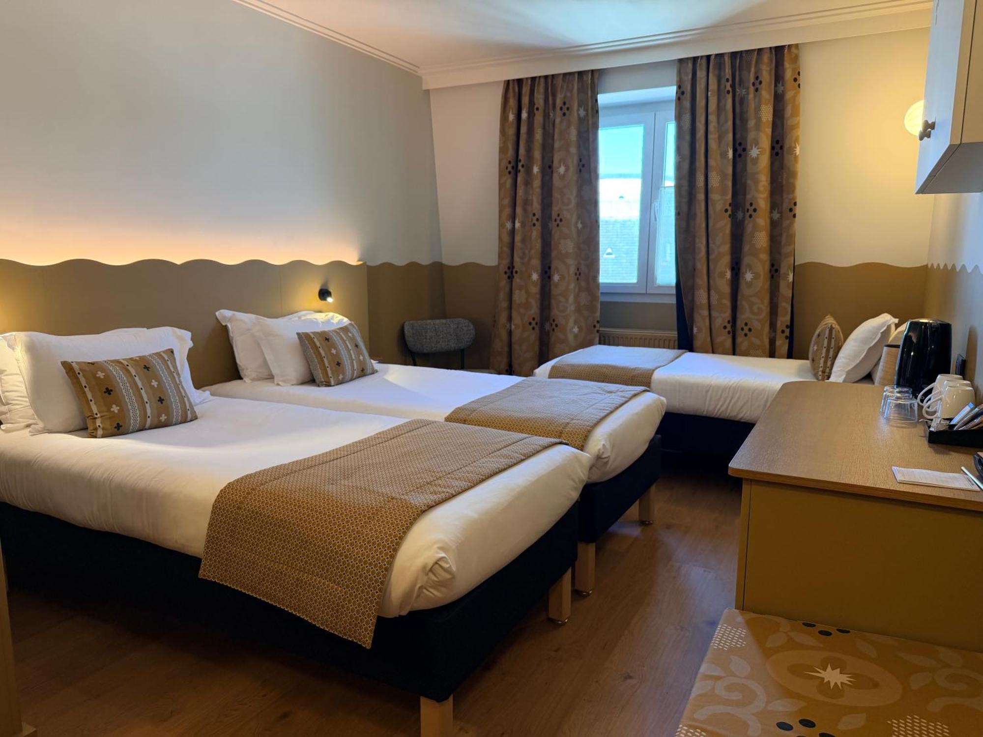 Dreibettzimmer