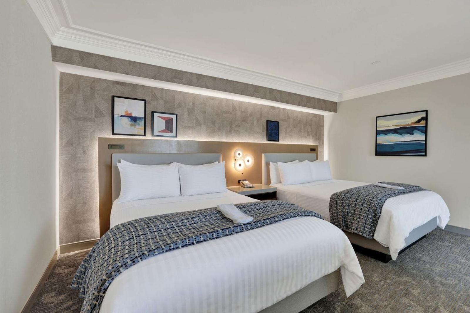 Suite mit 2 Queensize-Betten und Balkon - Nichtraucher