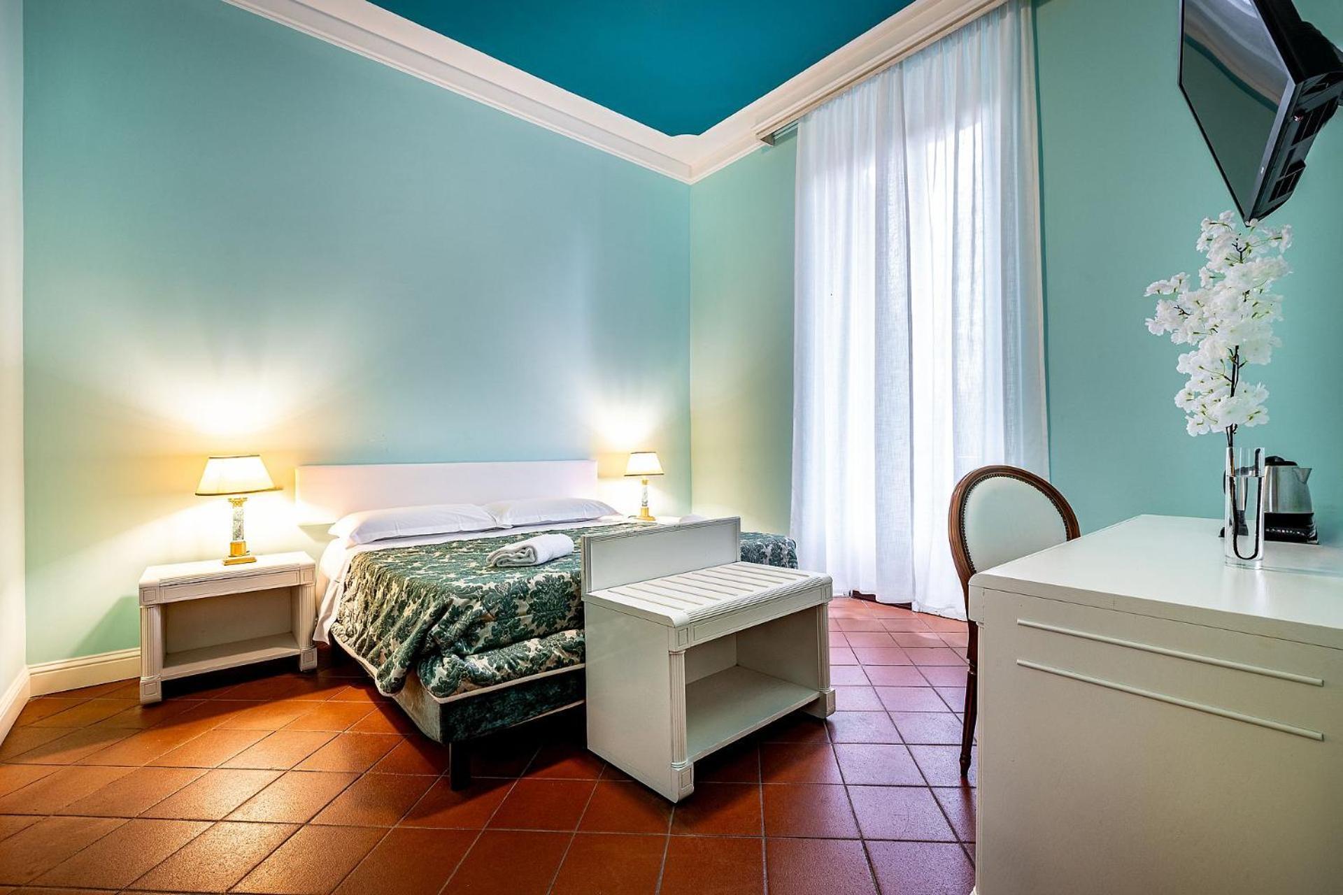 Suite mit Kingsize-Bett und Balkon