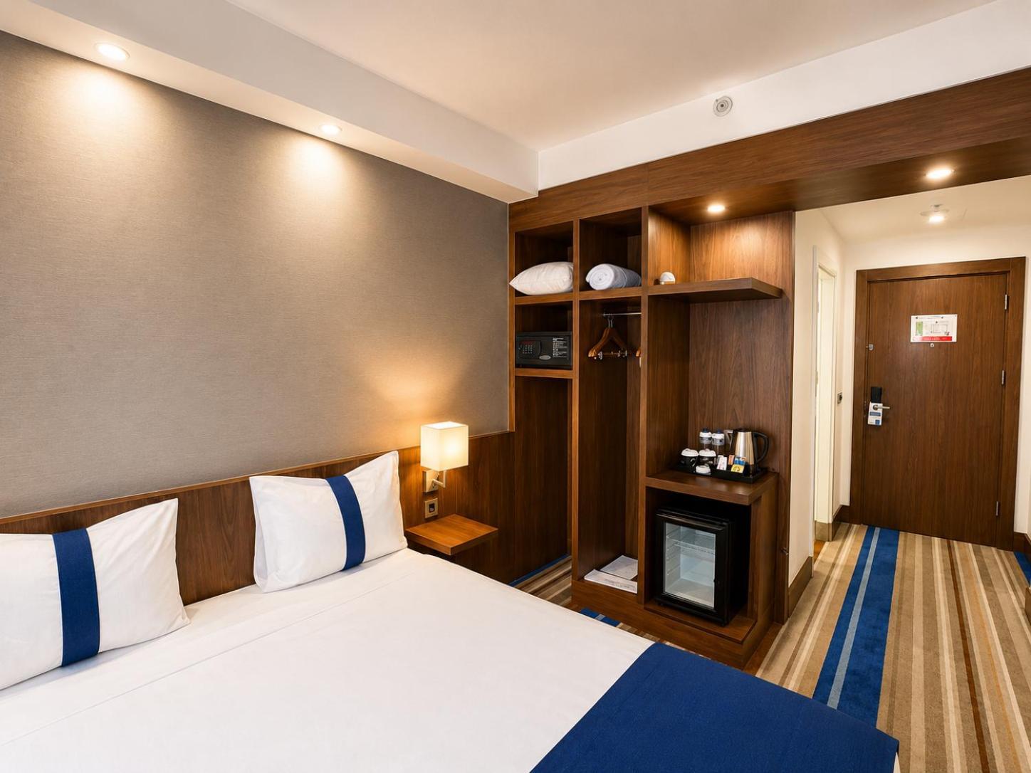 Doppelzimmer mit Balkon