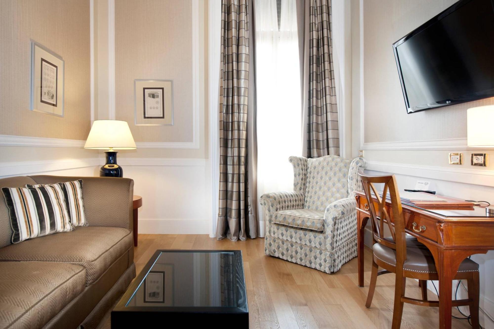 Suite mit 1 Schlafzimmer, 1 Kingsize-Bett und Schlafsofa