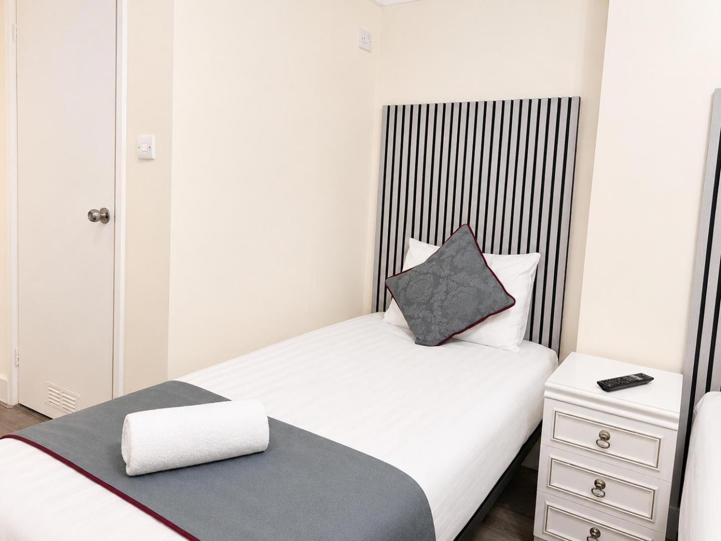 Dreibettzimmer