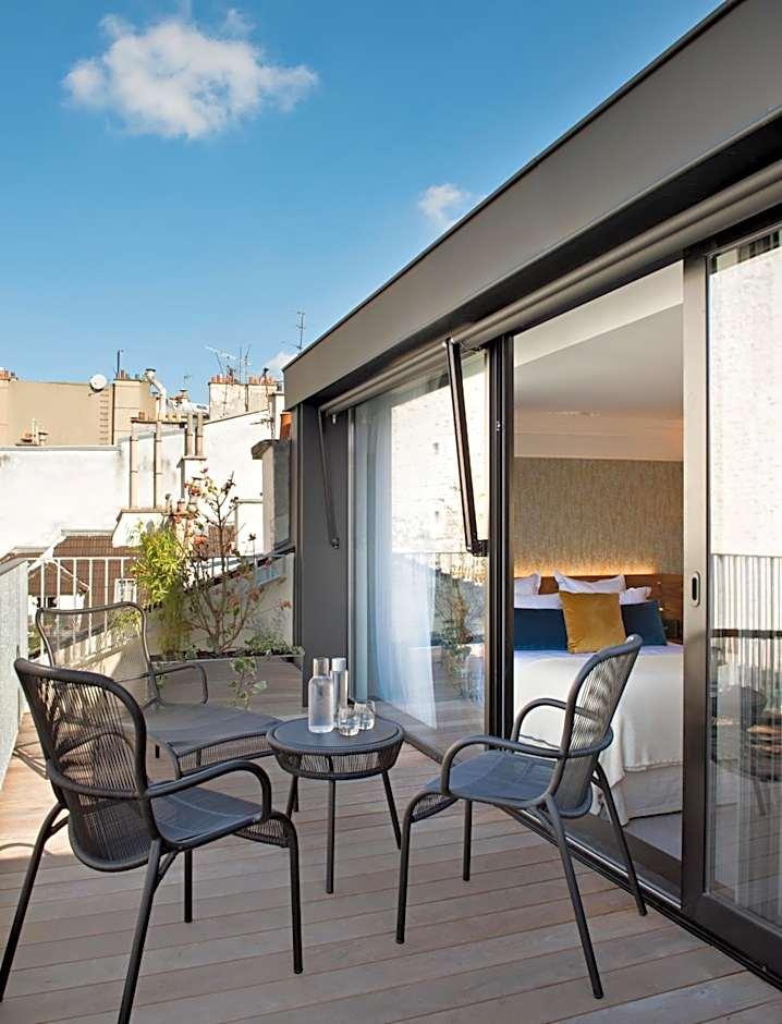 Junior Suite mit Terrasse und eigenem Zugang zum Hamam und Fitnesscenter