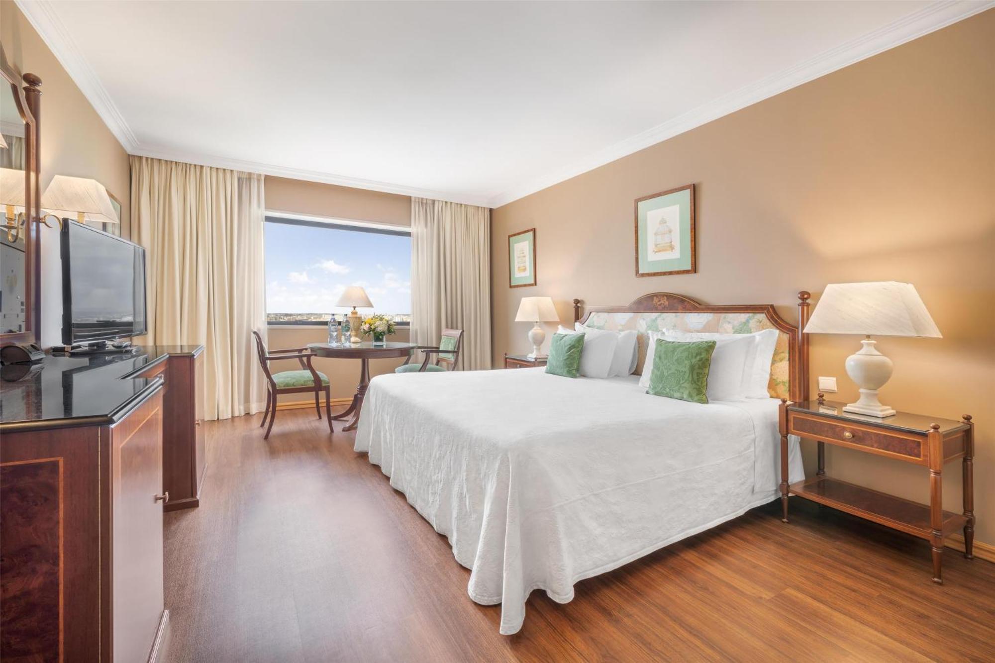 Premium Suite mit Stadtblick