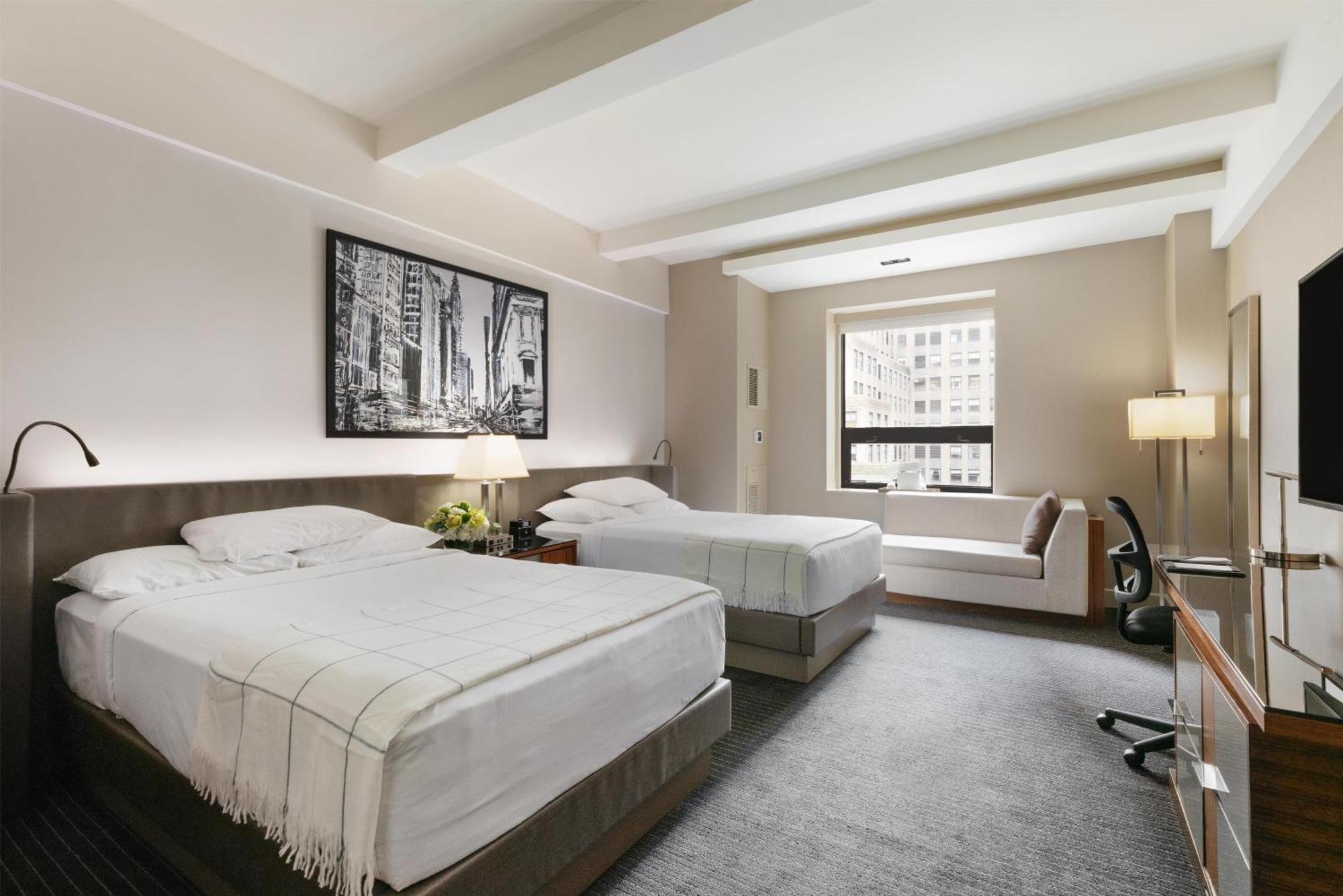 Doppelzimmer mit 2 Doppelbetten