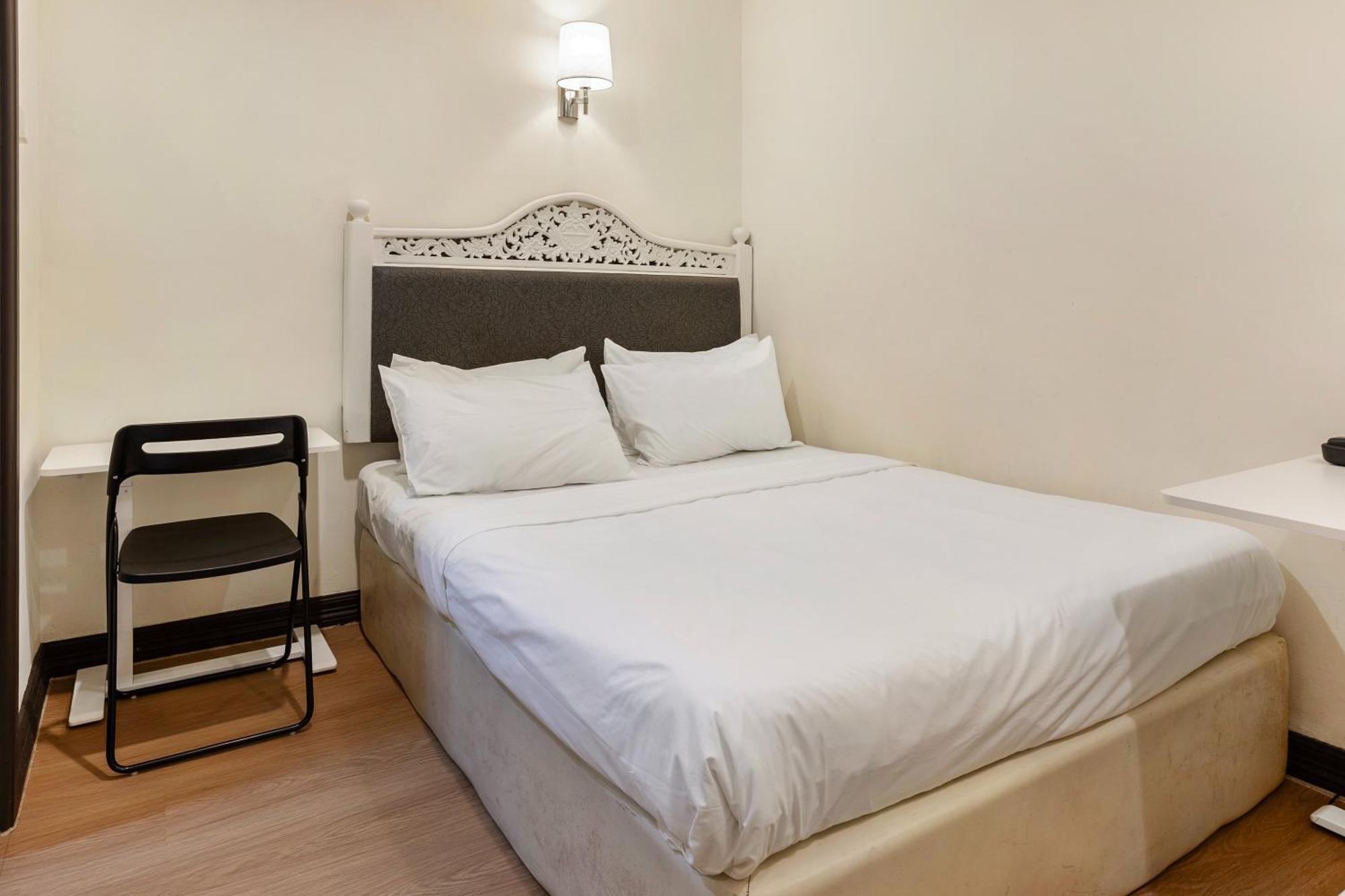 Dreibettzimmer (Ohne Fenster)