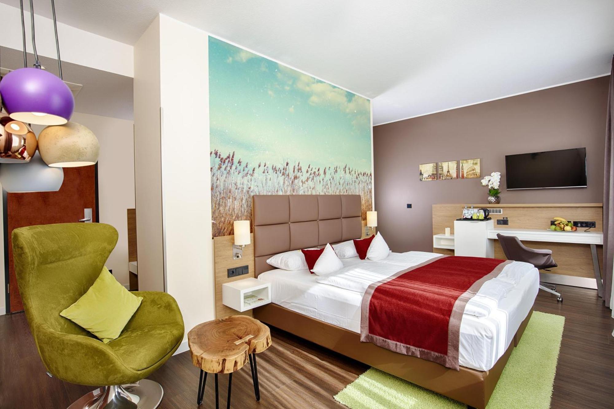 Comfort Zimmer mit Kingsize-Bett