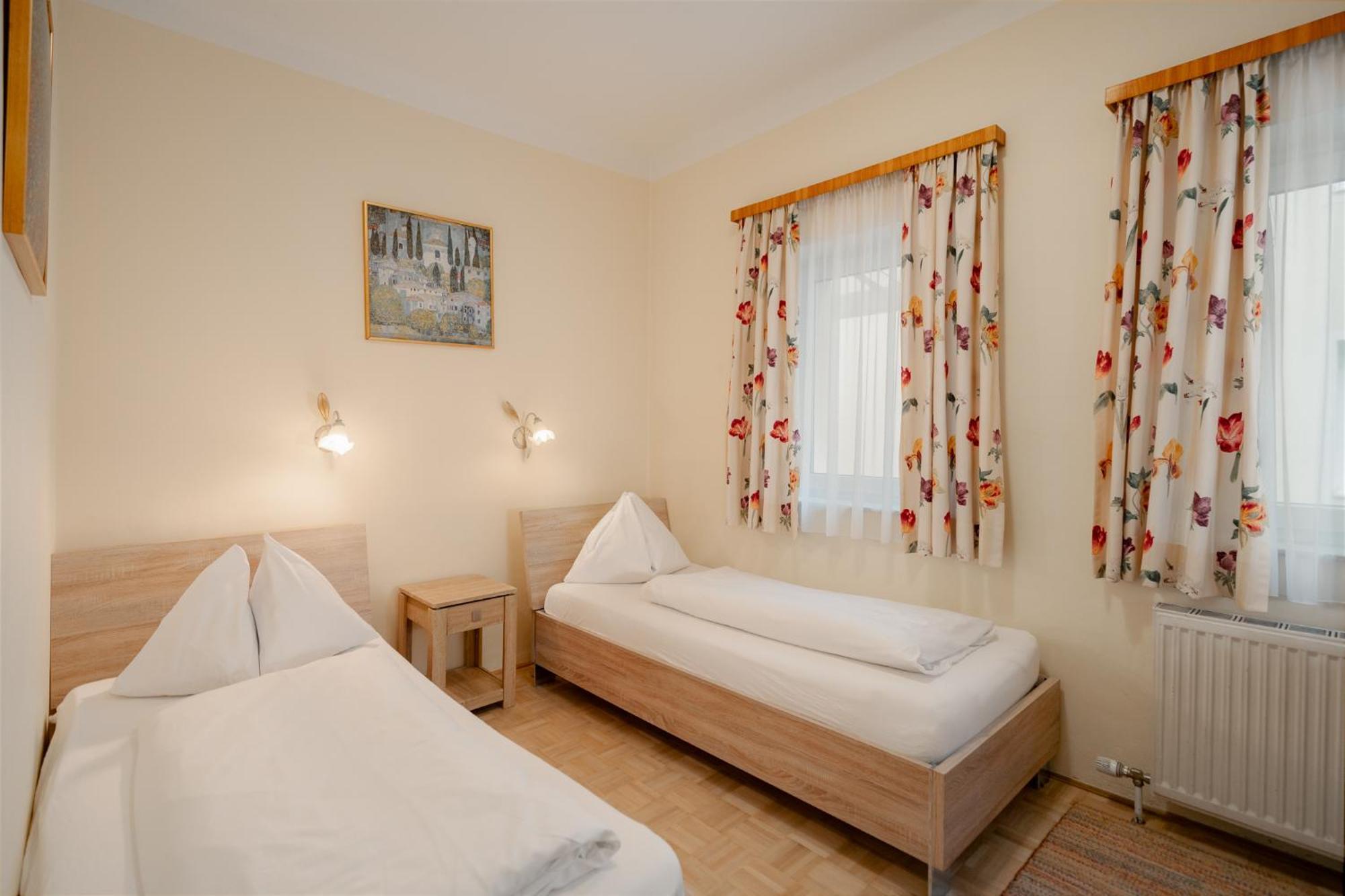 Zweibettzimmer