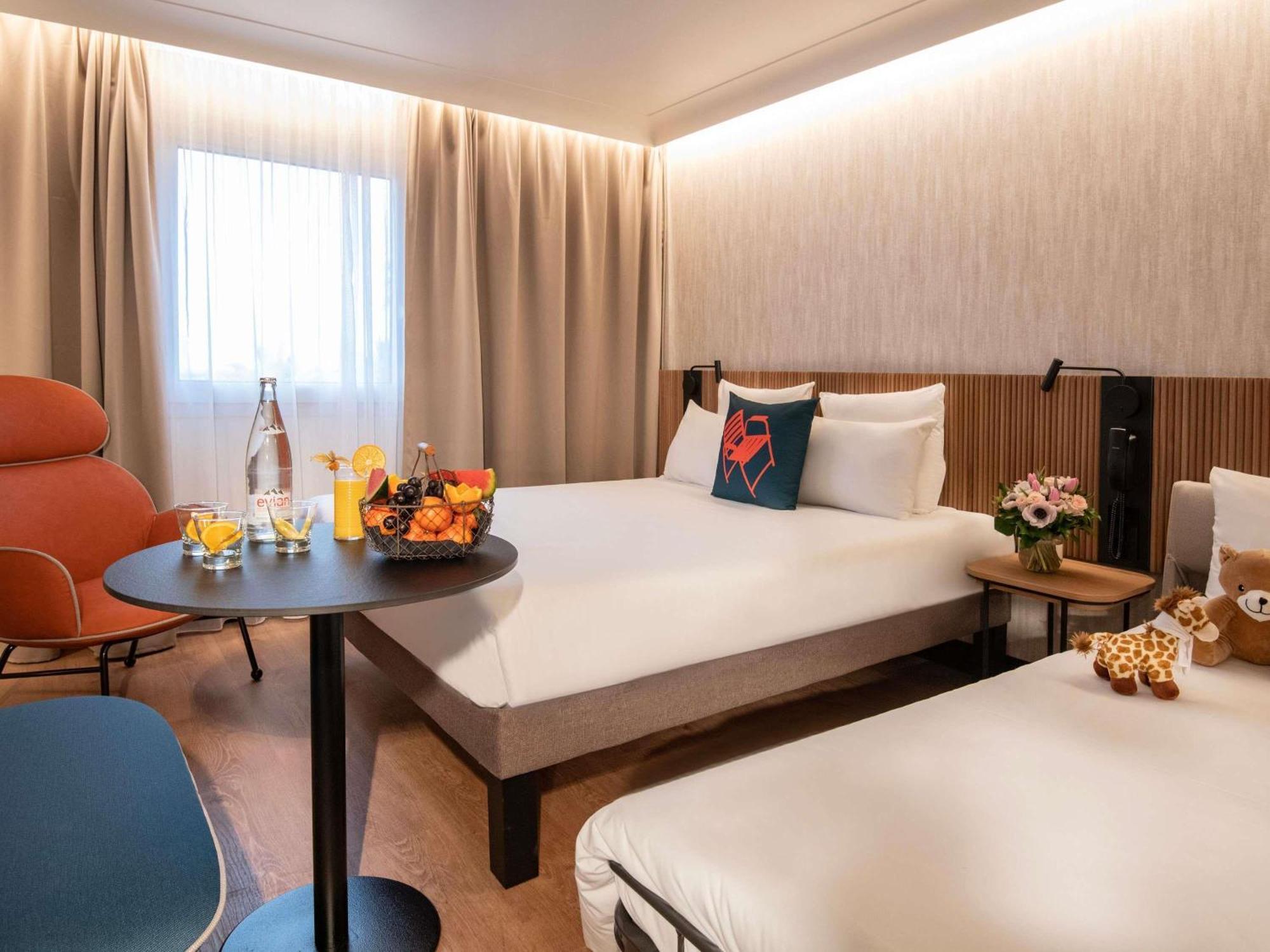 Superior Zimmer mit Queensize-Bett und Sofa