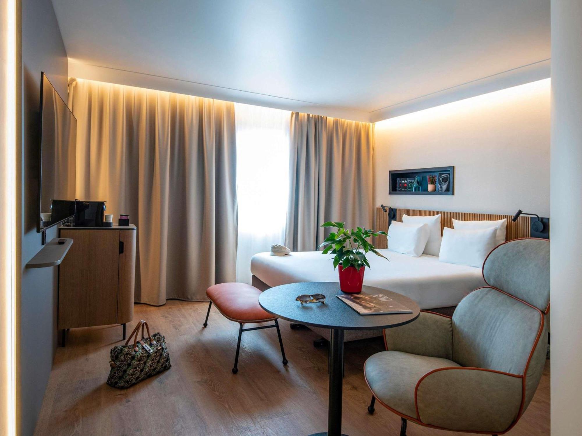 City Business Zimmer