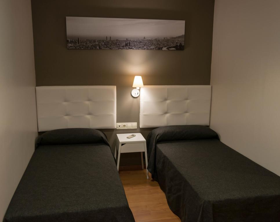Einzelzimmer mit eigenem externen Bad
